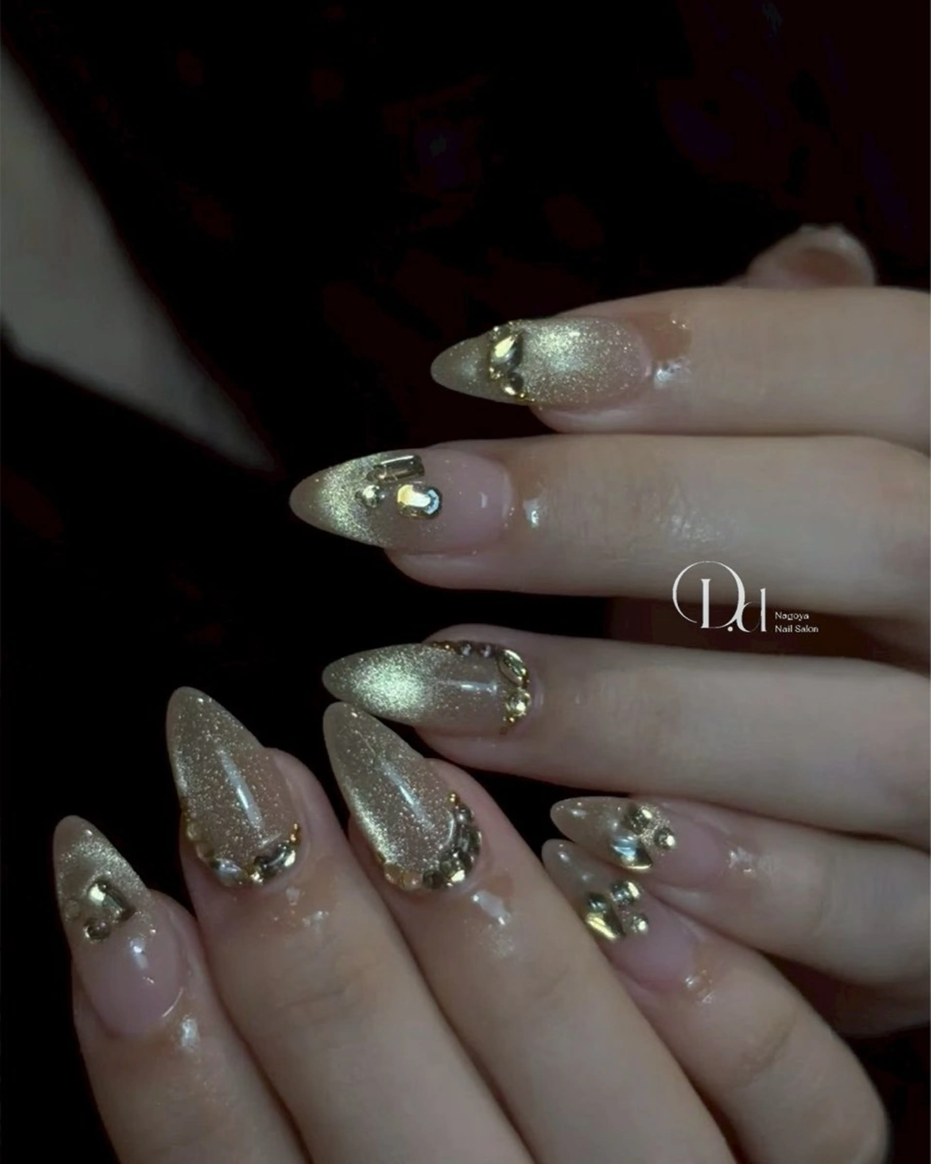 ネイル D.d nail Shiori🌼🌈のネイルデザイン