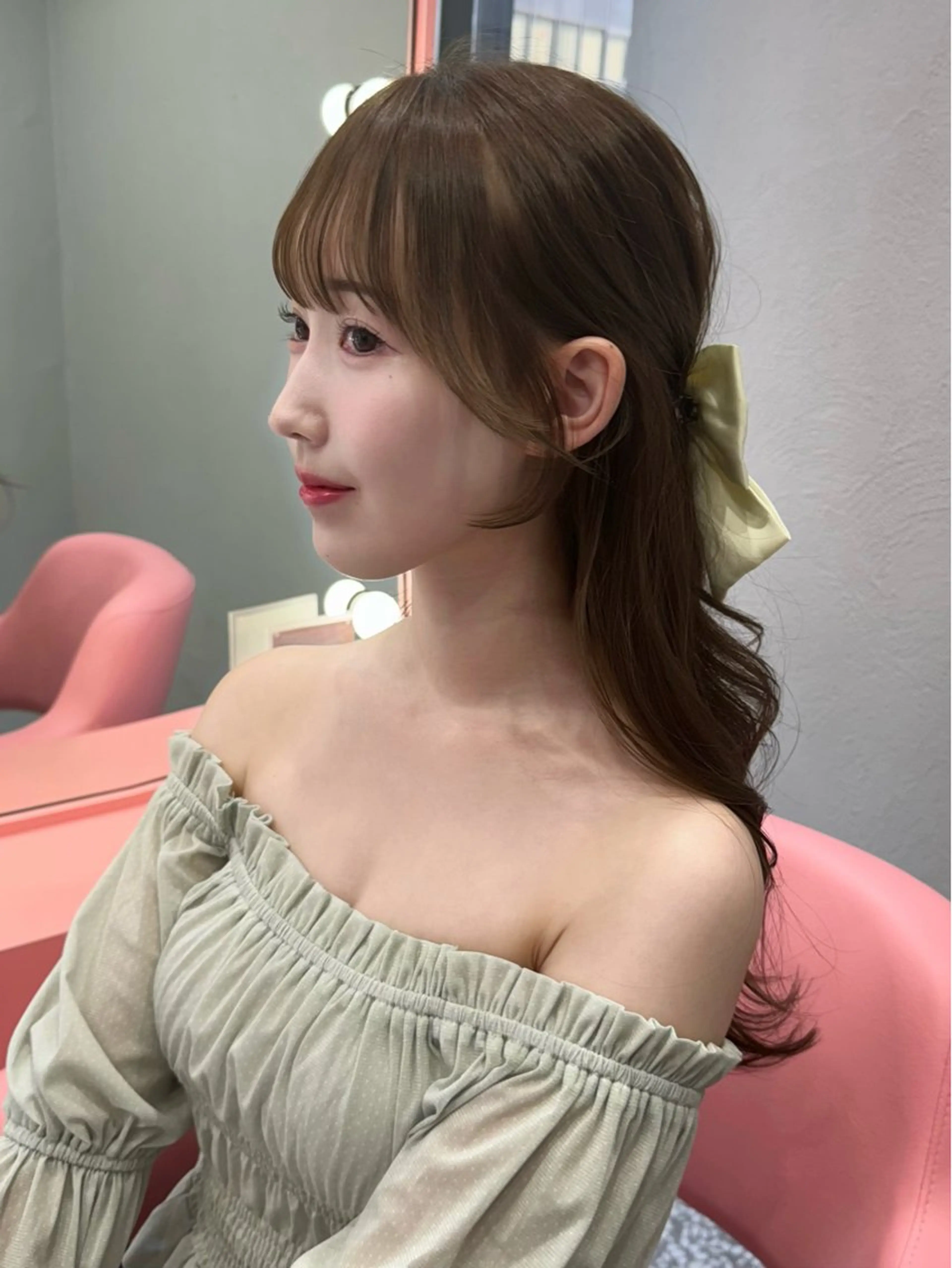 ロング ラベンダーベージュ 顔まわりレイヤー 顔周りカット 韓国風ヘア レイヤーカット カット ヘアカラー トリートメント 顔周り/透明感カラー REINA𓍯のヘアスタイル