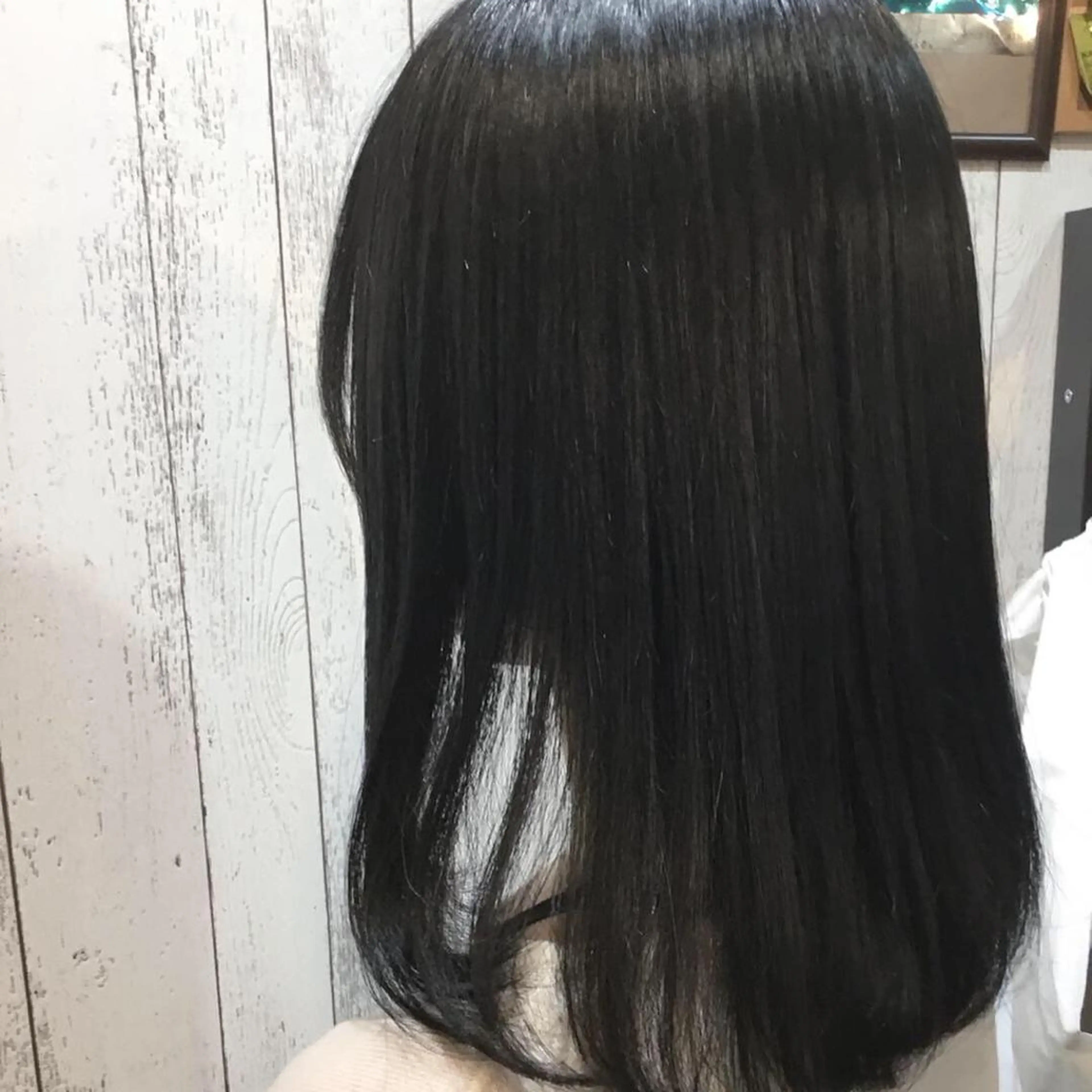 ミディアム カラー パーマ embrace エンブレイスのヘアスタイル