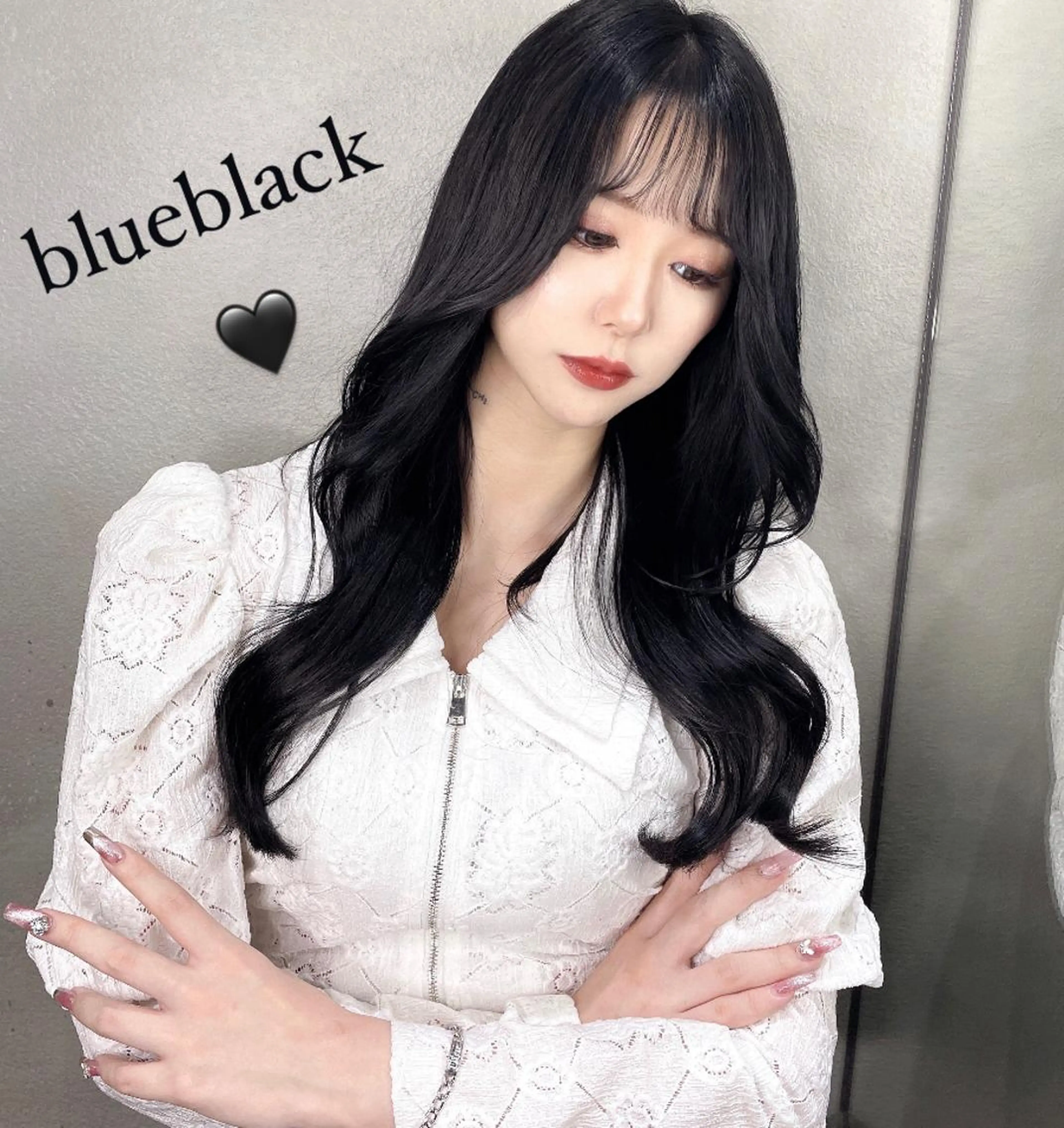 ロング カラー 黒髪 ブルーカラー ブルーブラック ワンホンヘア カット ヘアカラー 透明感カラー×小 顔レイヤー♡ヒデさんのヘアスタイル