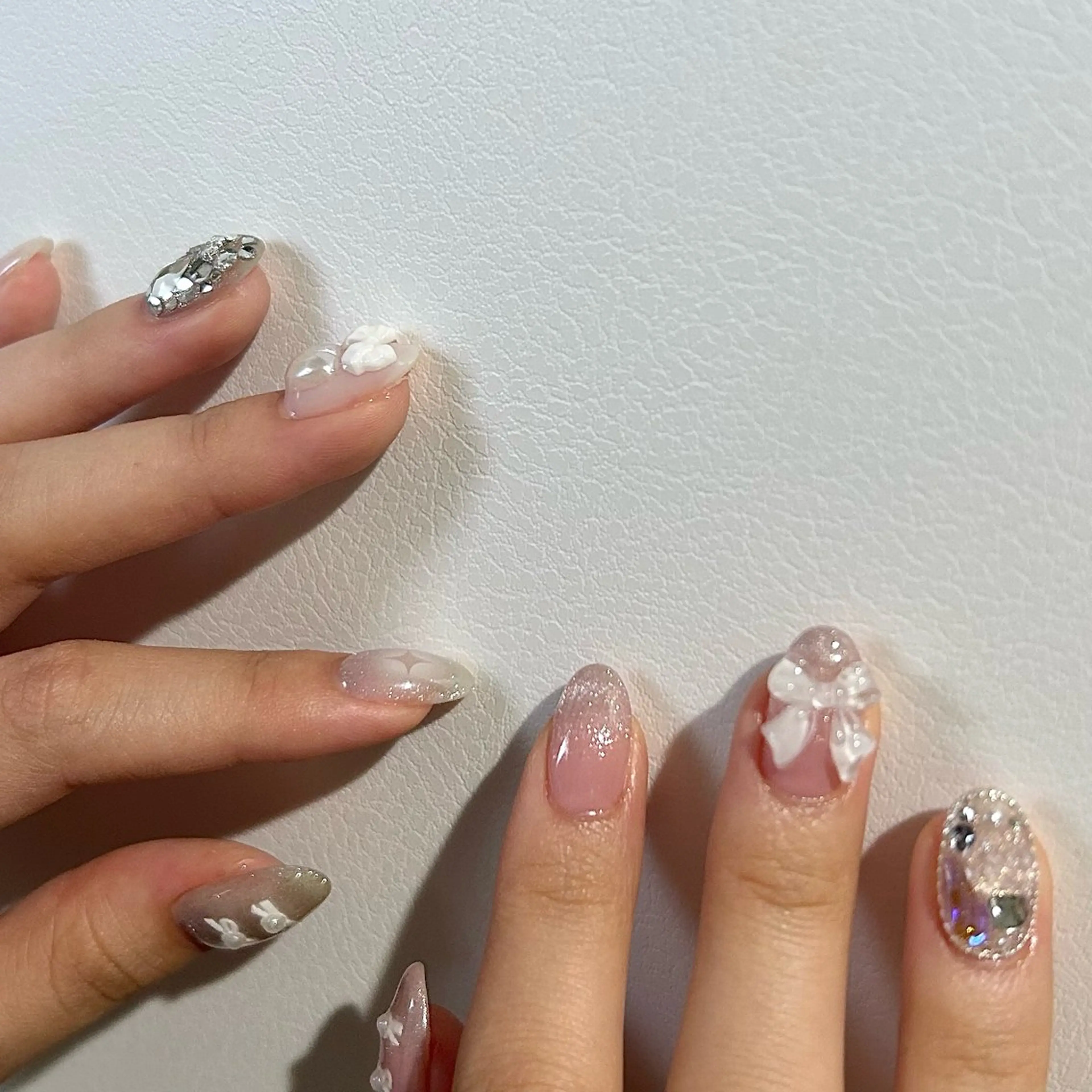 ネイル パラあり！フィルイン 美フォルムのネイルデザイン