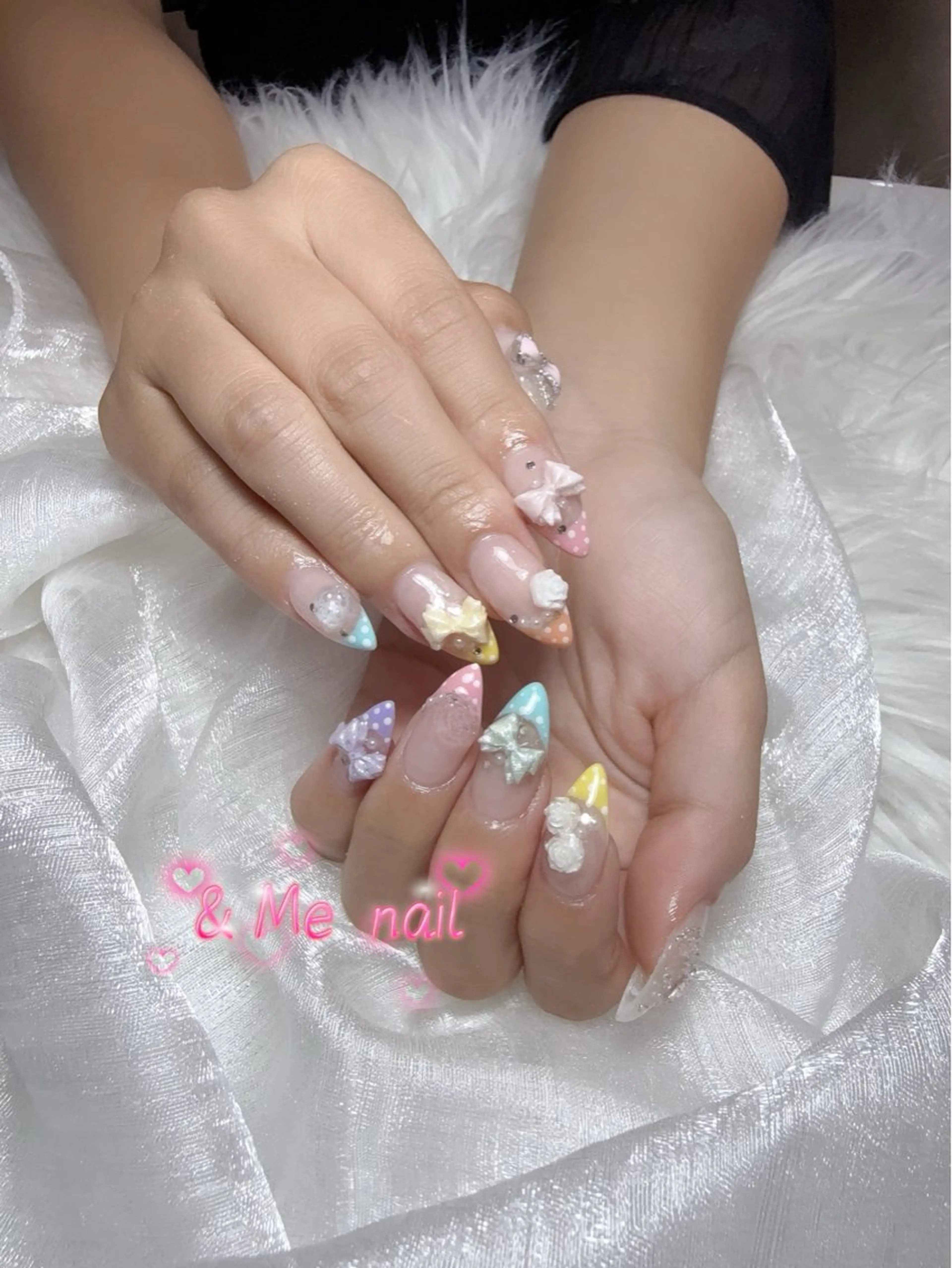 ネイル ハンドネイル &ME タカのネイルデザイン