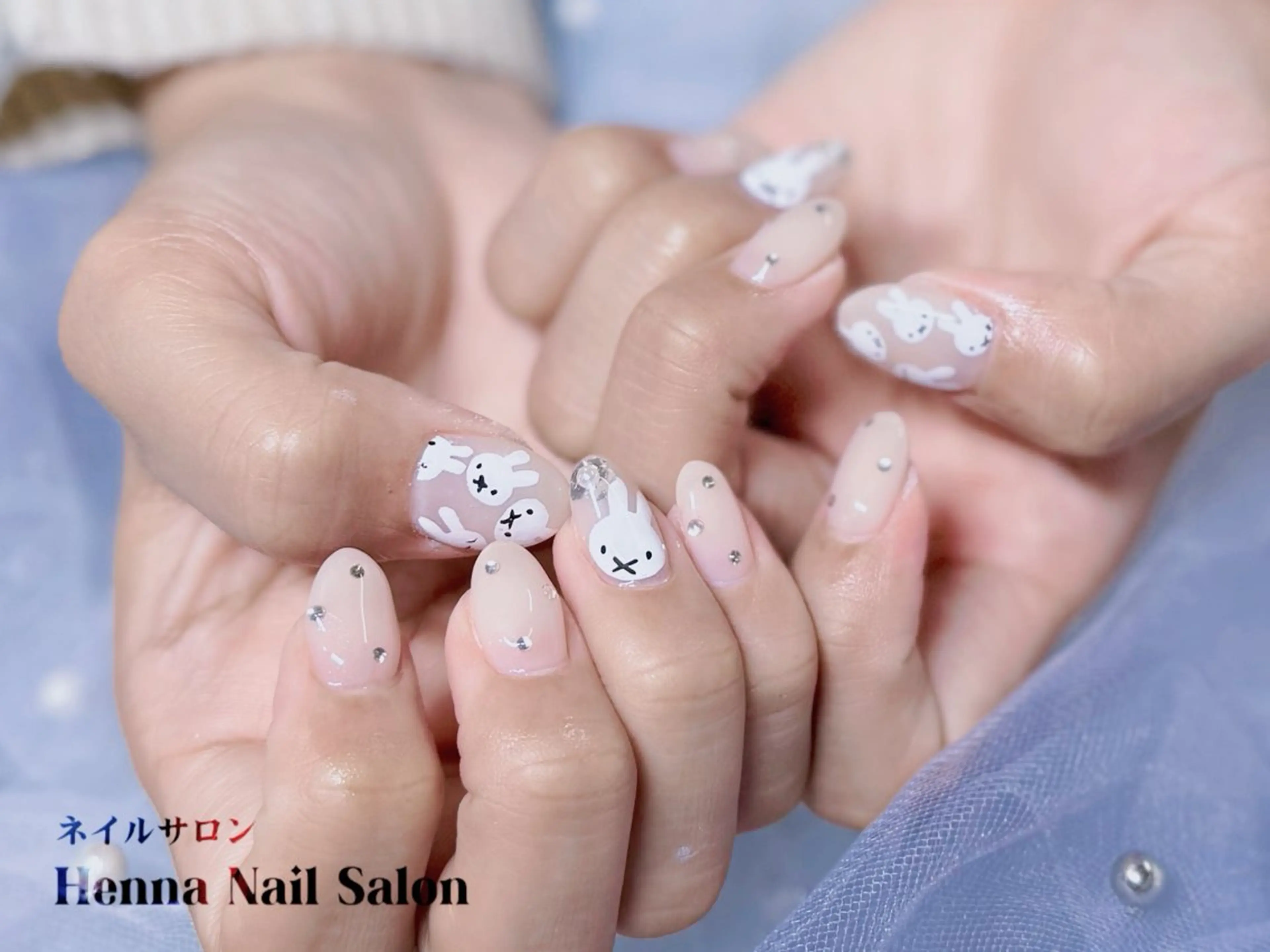 ネイル Henna nailのネイルデザイン