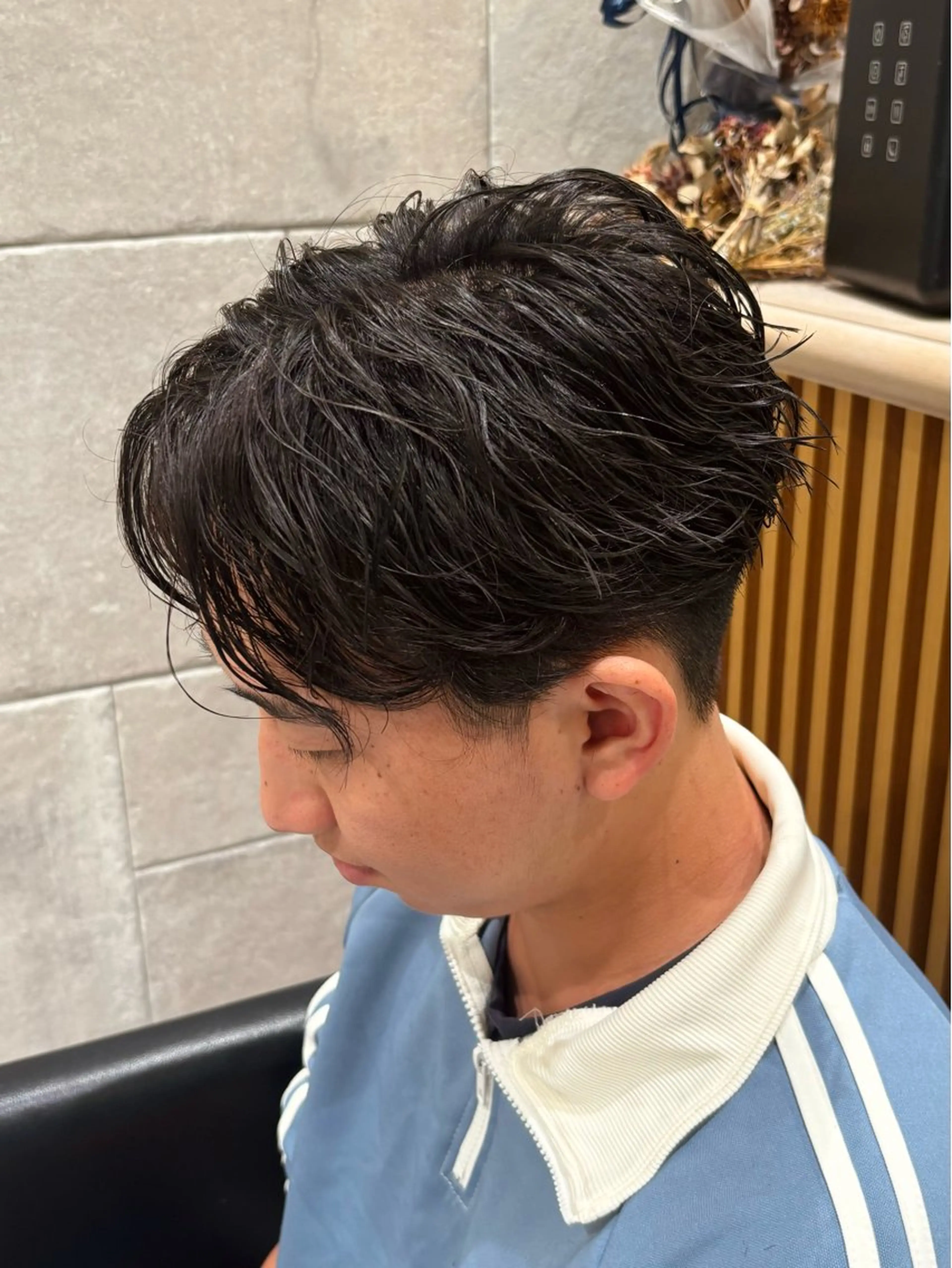 パーマ メンズ フェザーパーマ メンズパーマ メンズパーマ、スパ イキー、上野星也のヘアスタイル