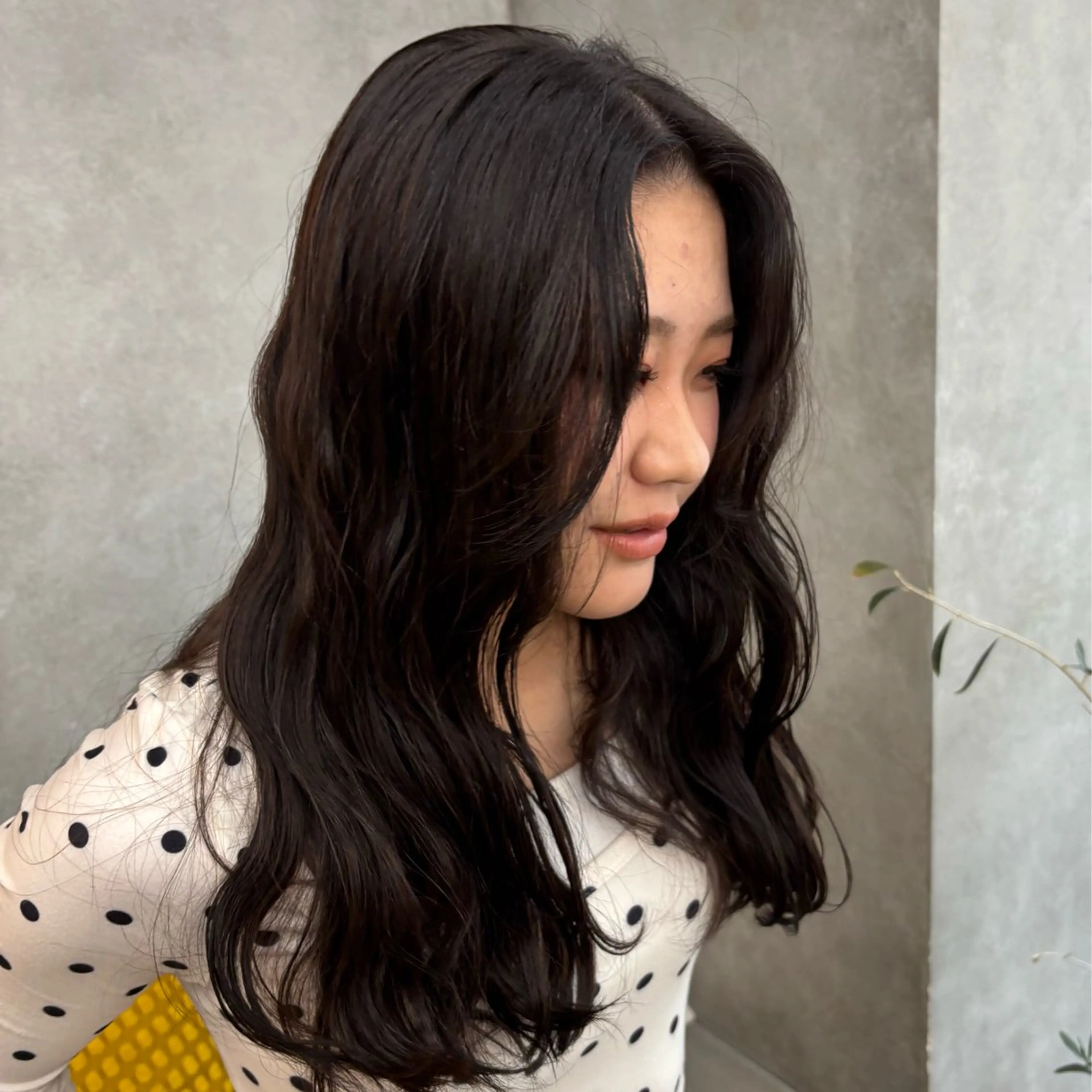 セミロング カラー BELO OSAKA マオのヘアスタイル