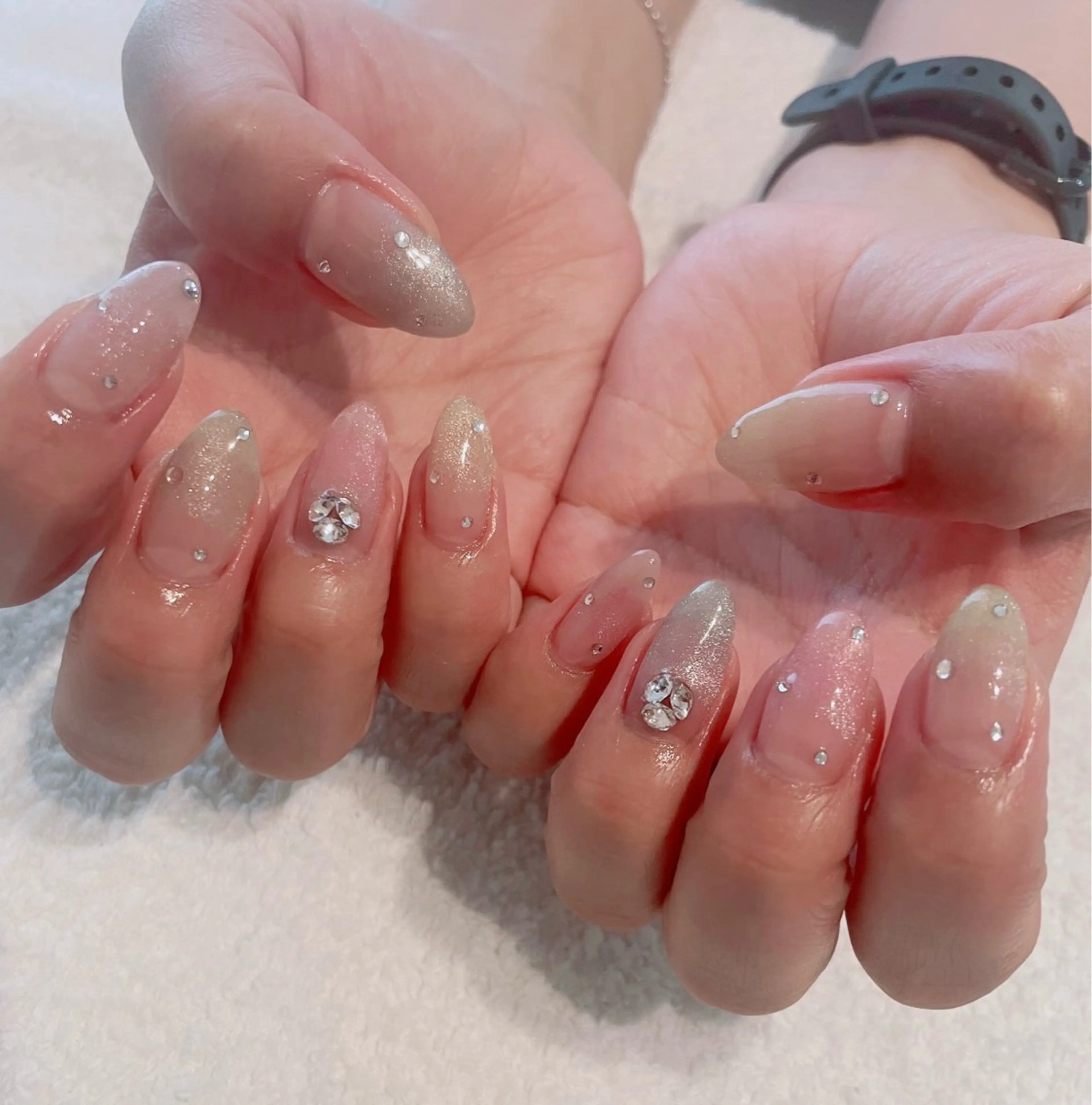 ネイル ストーンネイル ハンドネイル 奥田 加奈子のネイルデザイン