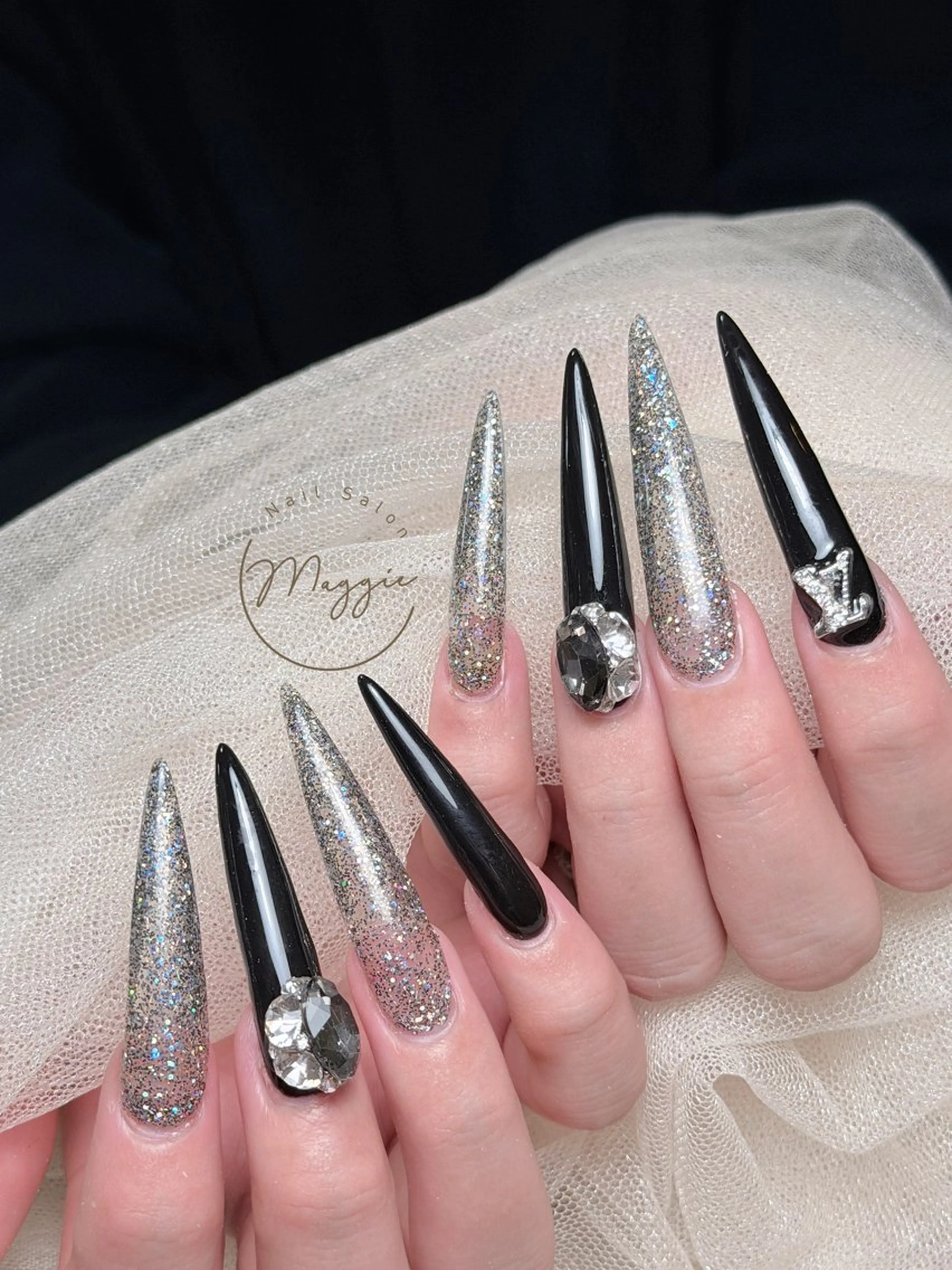 ネイル Maggie Nail🦩のネイルデザイン