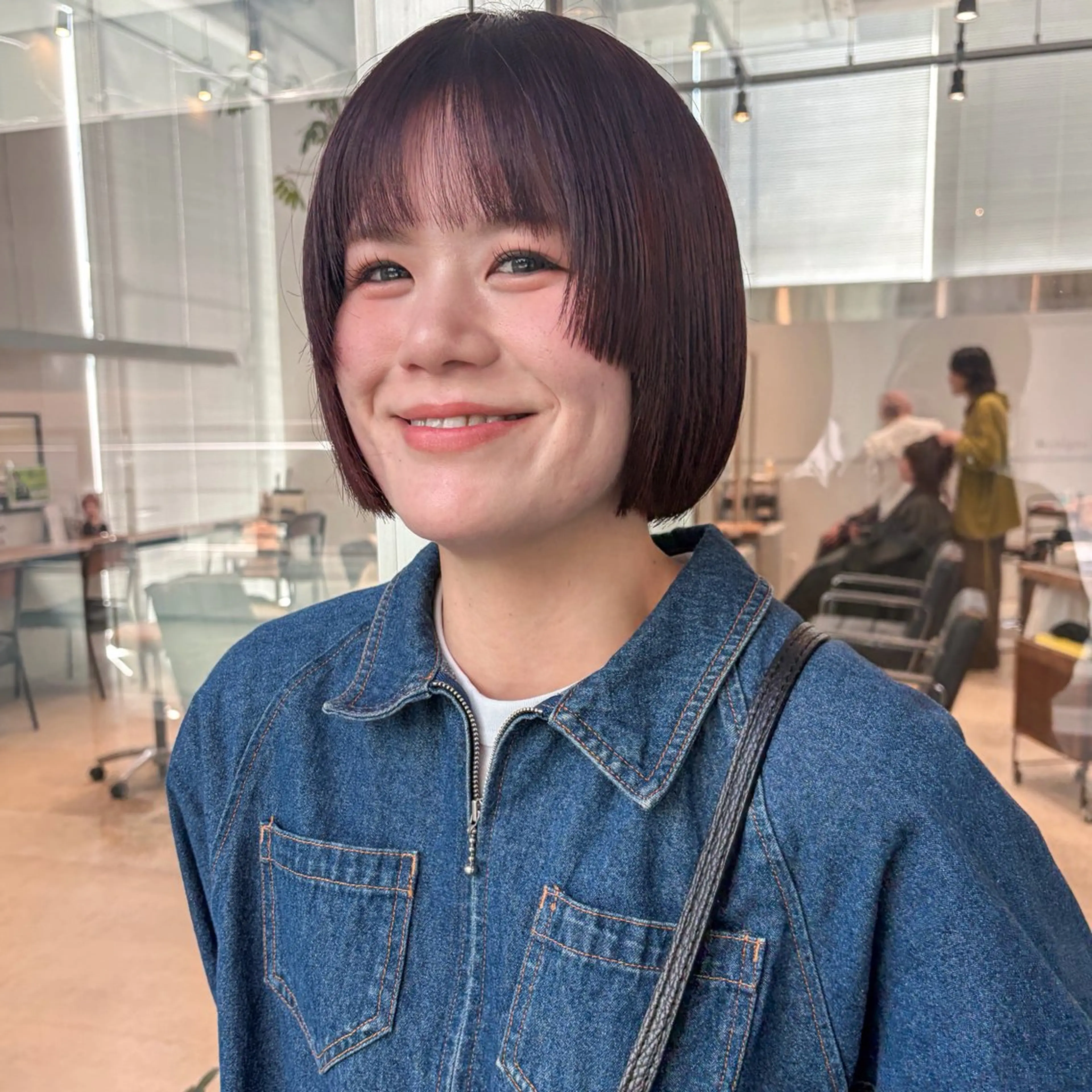 ショート ボブ Ayaka/パーマ /ショート/レイヤーのヘアスタイル