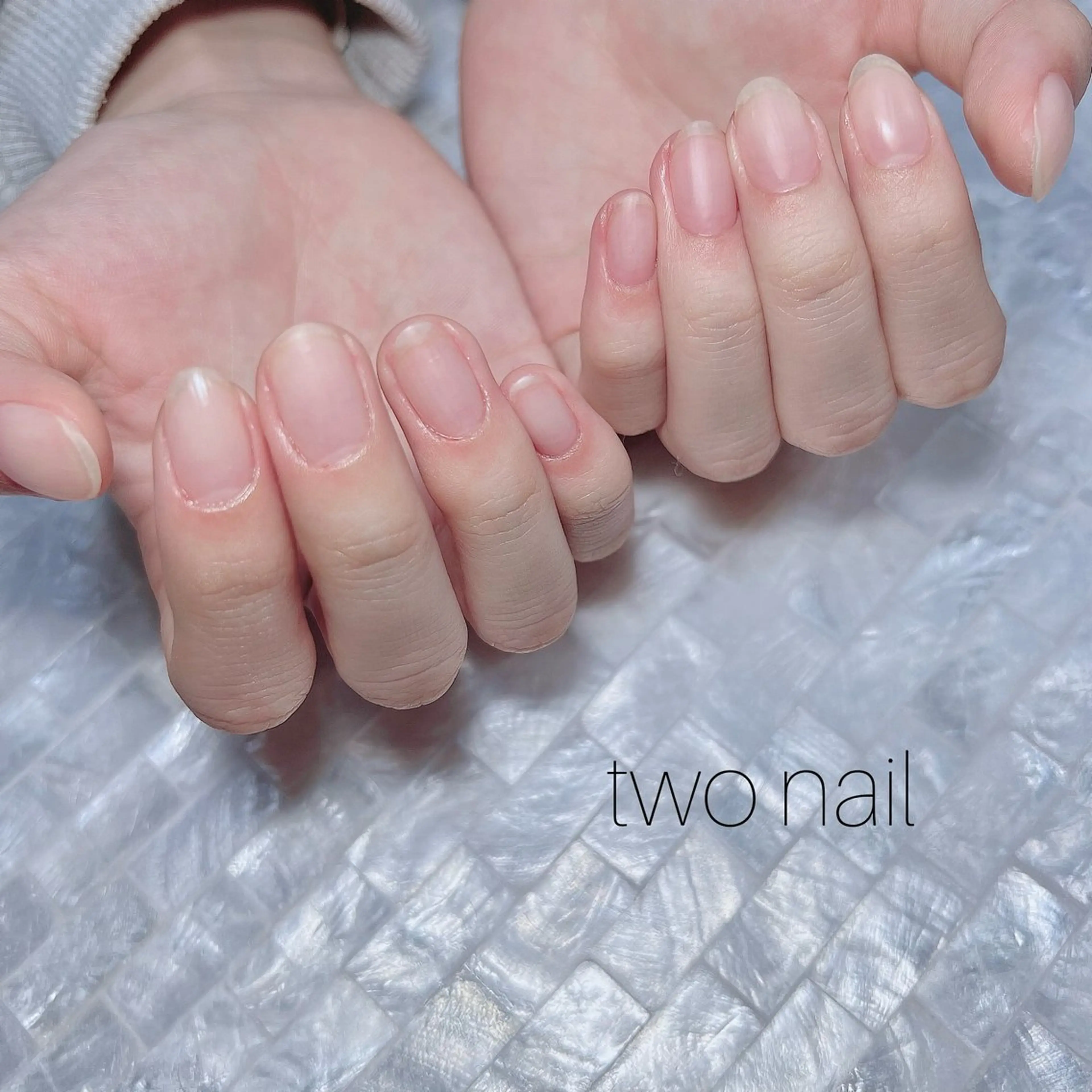 ネイル ネイルチップ ホワイト ハンドネイル two nailのネイルデザイン
