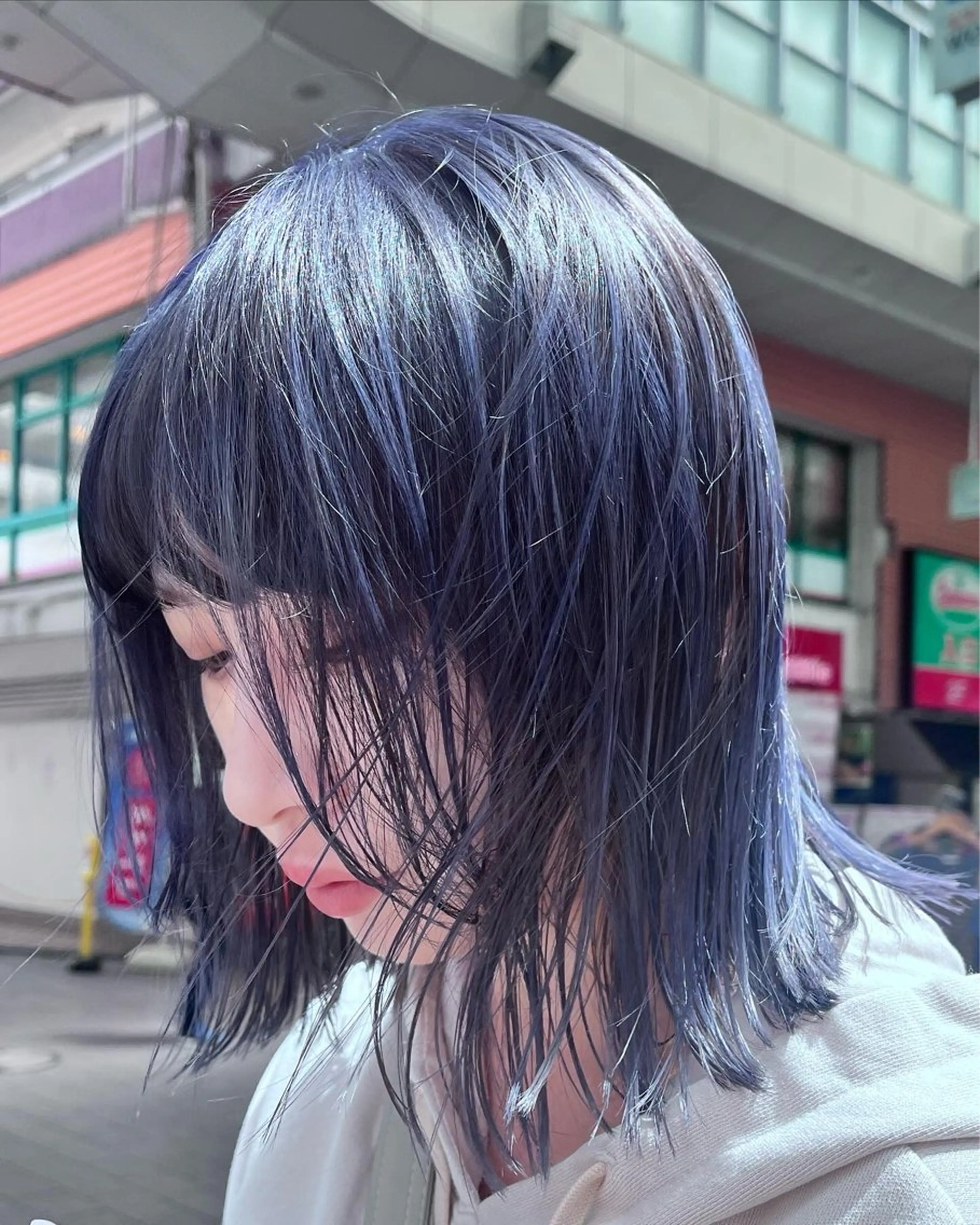 ミディアム カラー 【カラー支持率No. 1】リノ🪐のヘアスタイル