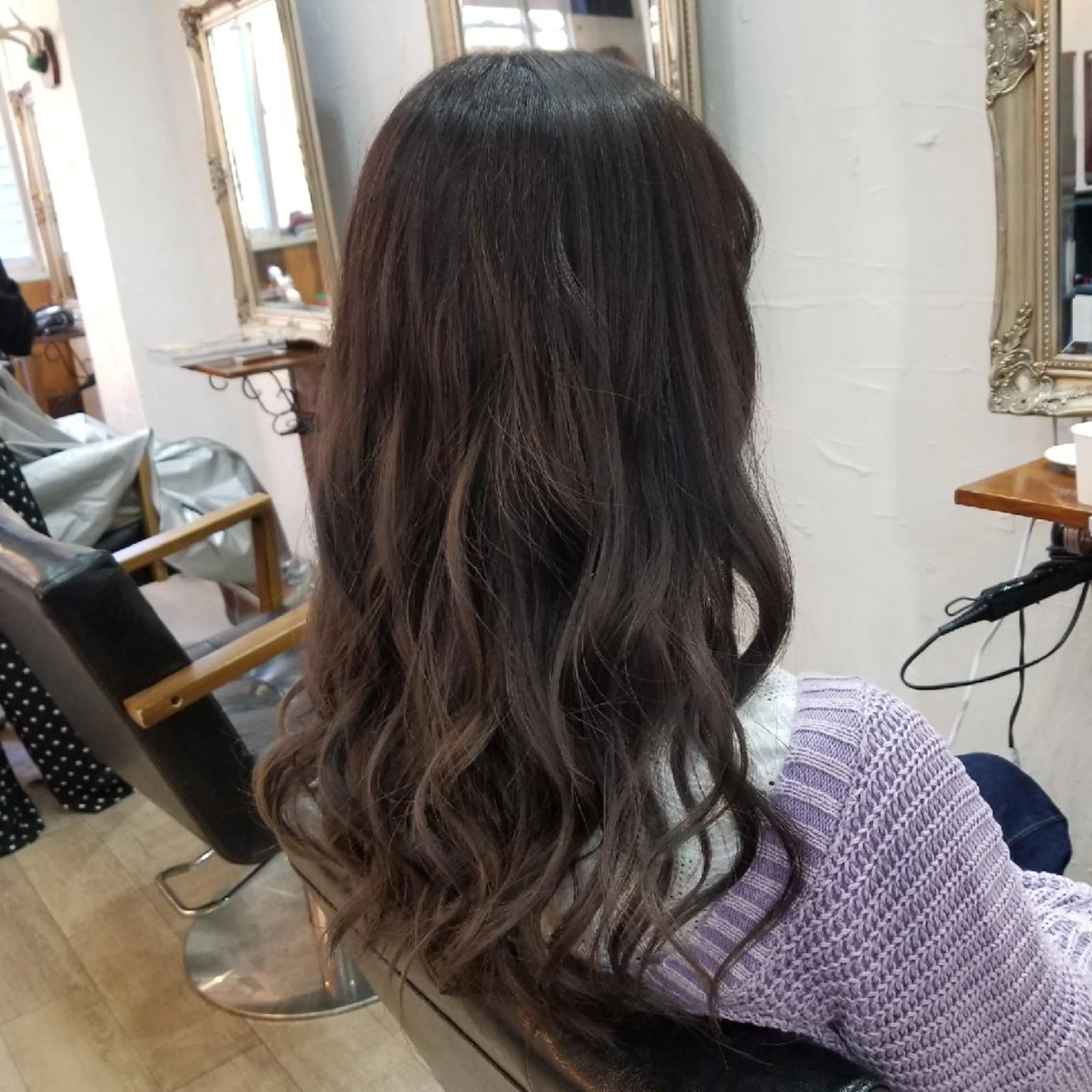 セミロング カラー カット ヘアカラー トリートメント bathair  所属・bathair 持田侑祐のヘアスタイル