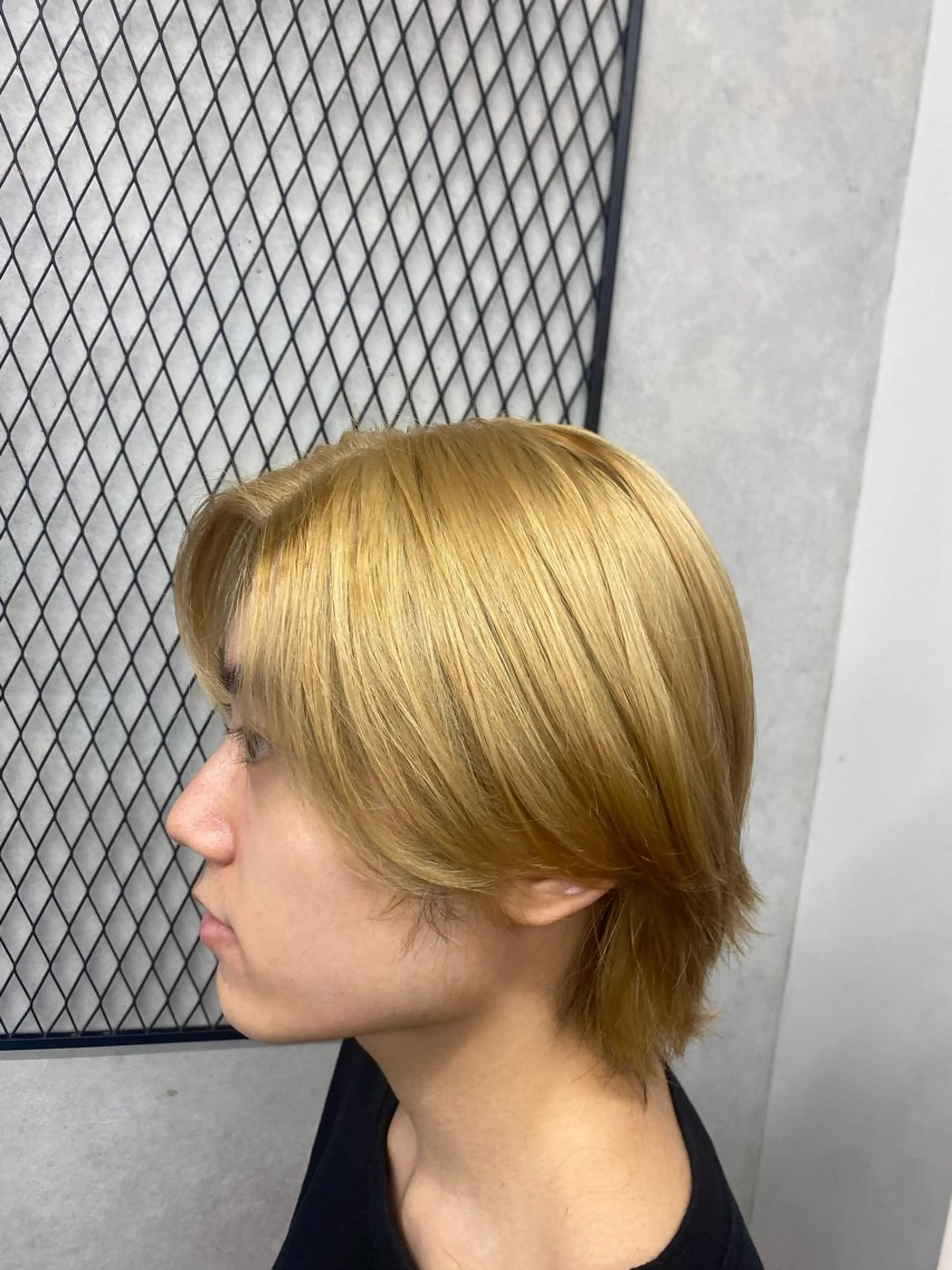 カラー メンズ メンズブリーチ ブリーチ ブロンド ヘアカラー トリートメント 👑髪質改善/パーマ /フェード/森田のヘアスタイル