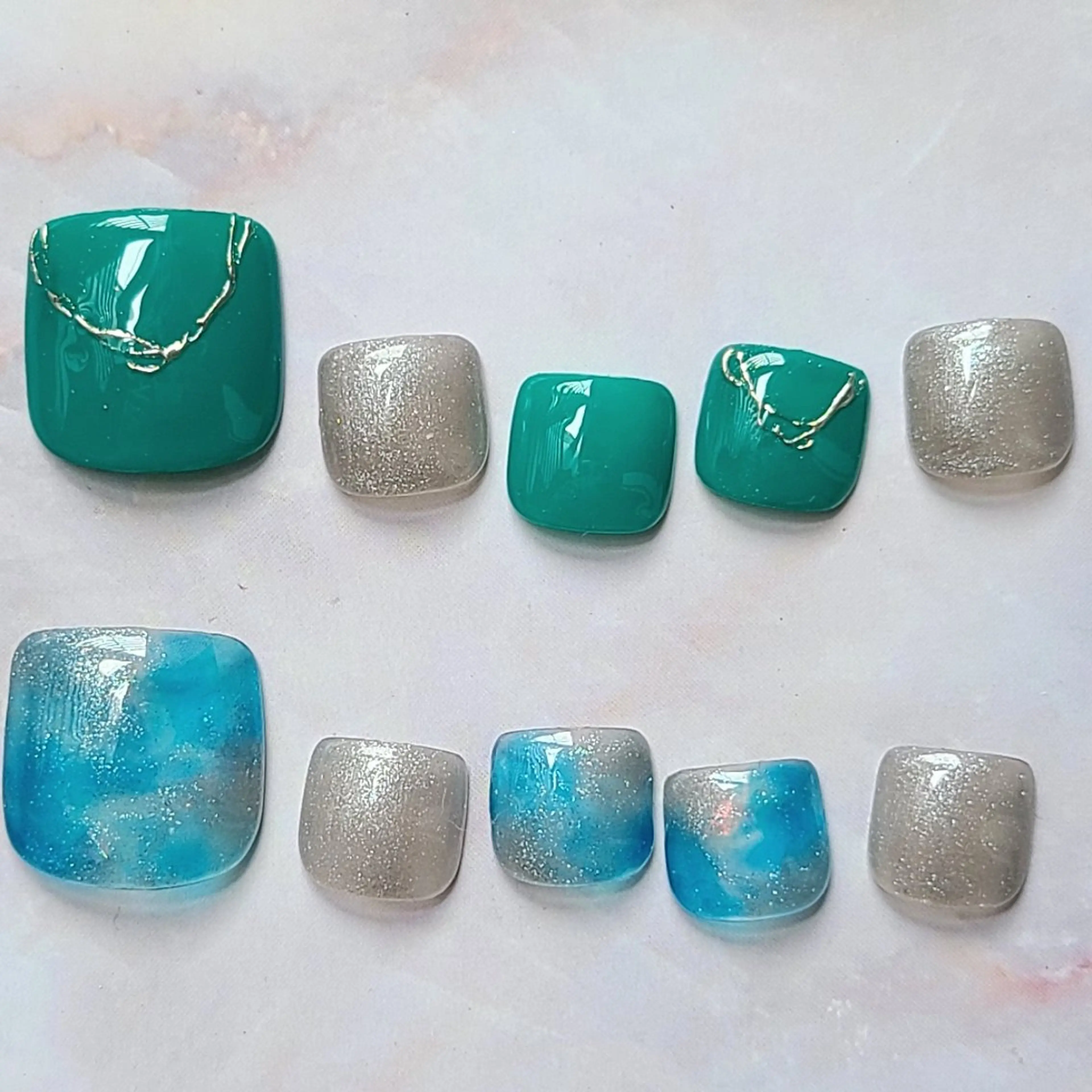 ネイル アートネイル ジェルネイル ワンカラーネイル パラジェル シンプルネイル フットネイル 門川 茉奈美のネイルデザイン