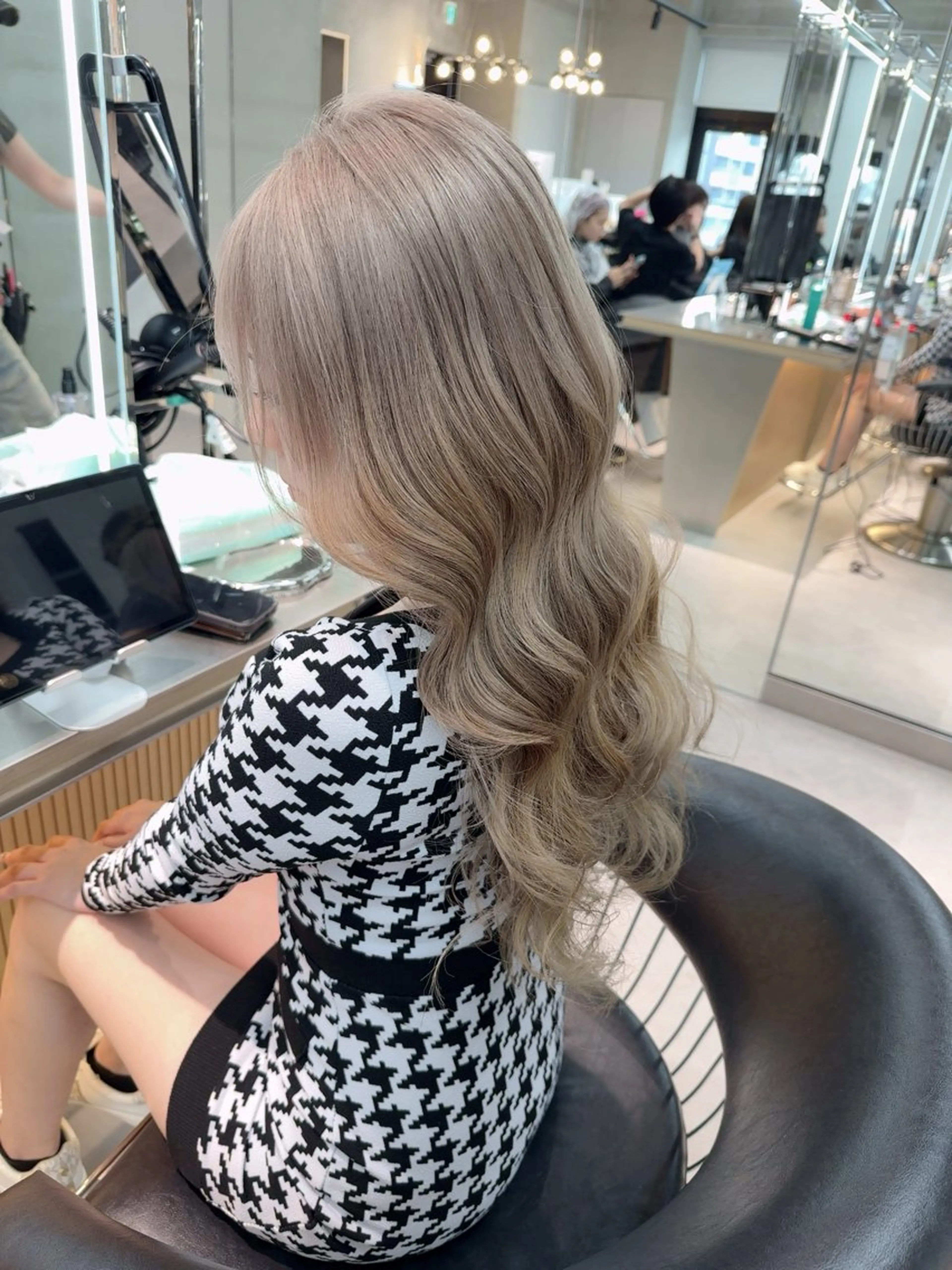 ロング カラー ヘアアレンジ ヘアカラー トリートメント ARIA💎縮毛矯正 ブリーチ💎複雑履歴のヘアスタイル