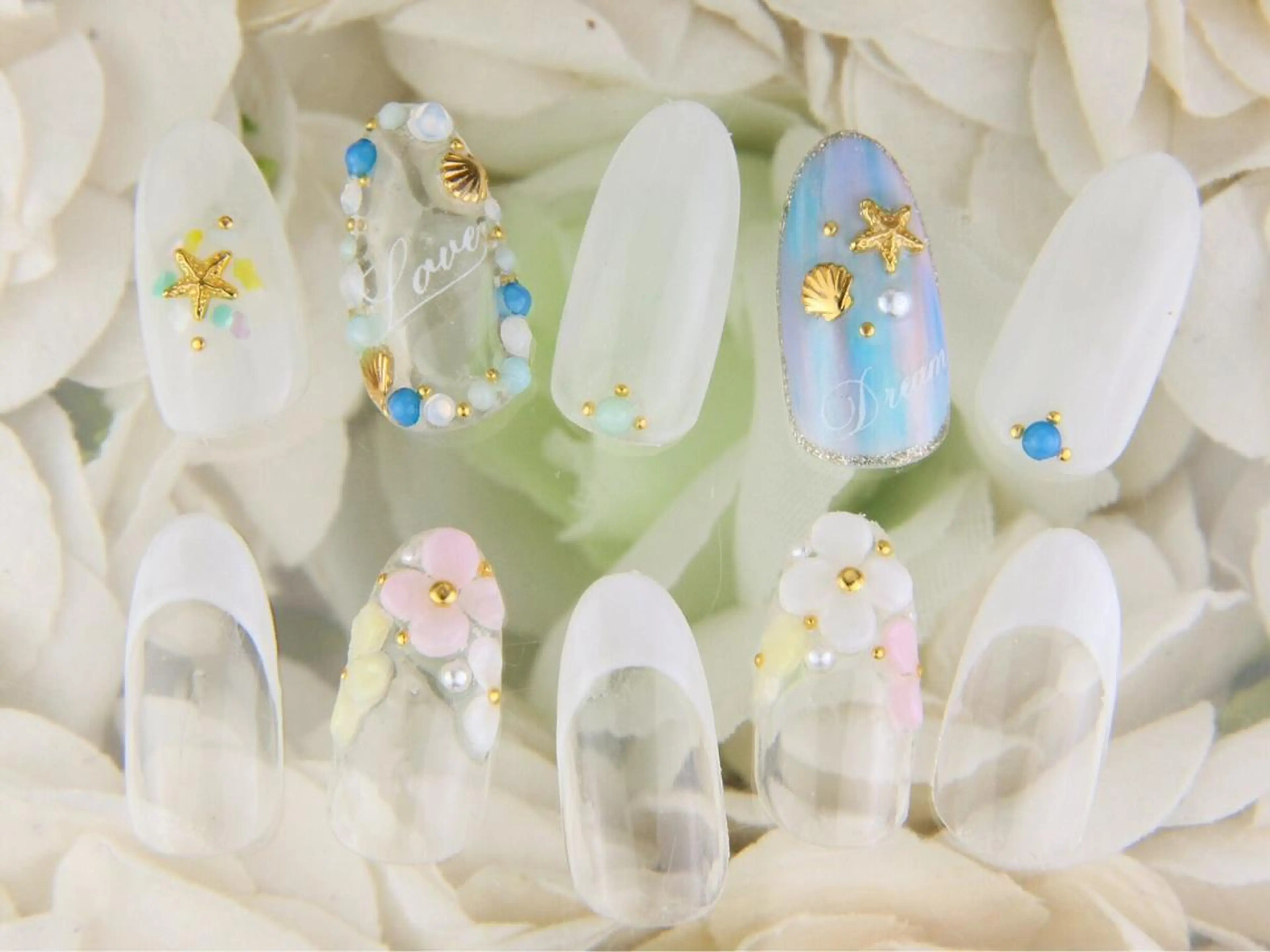 ネイル Nail's LuluLimaのネイルデザイン