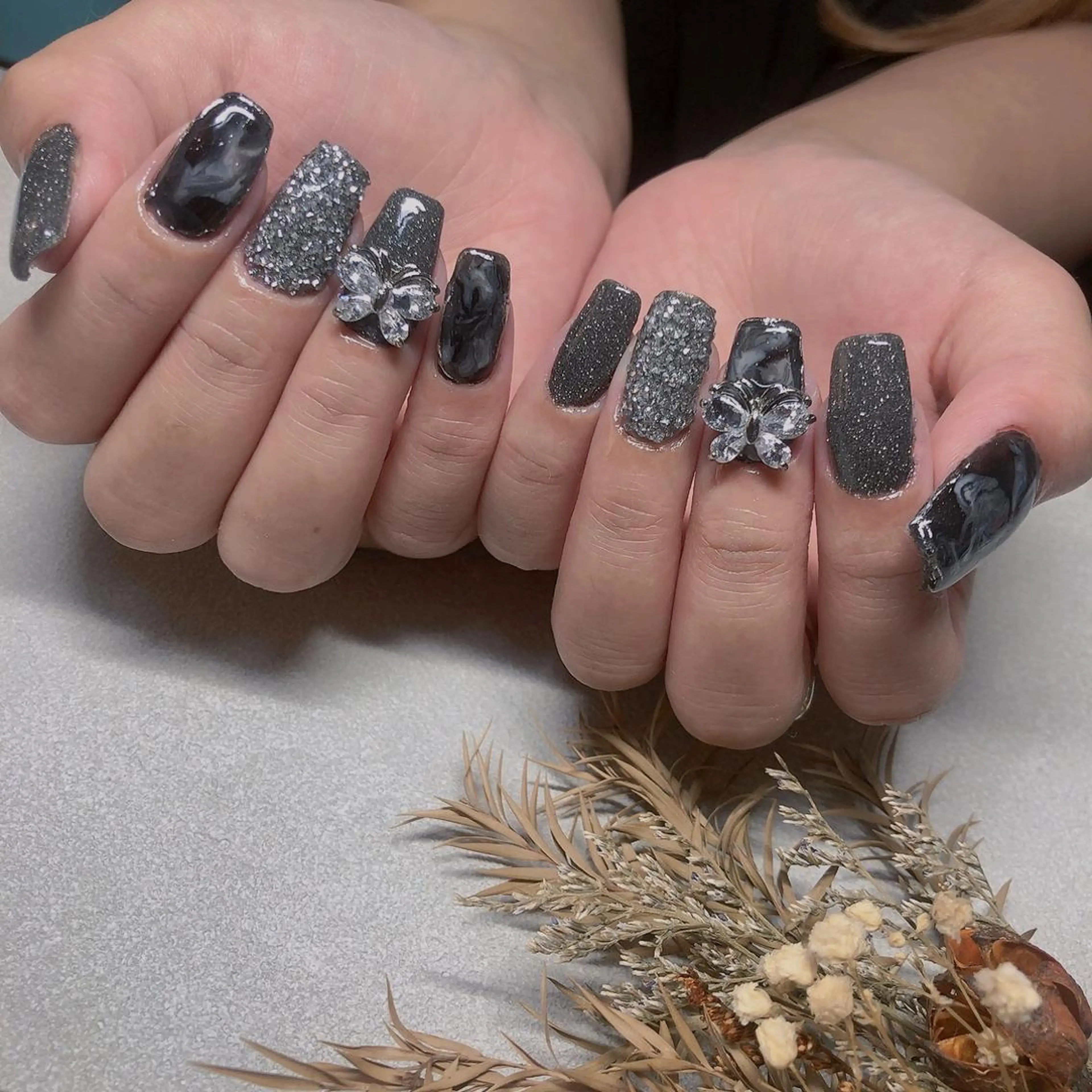 ネイル ハンドネイル 兼田 朋子のネイルデザイン