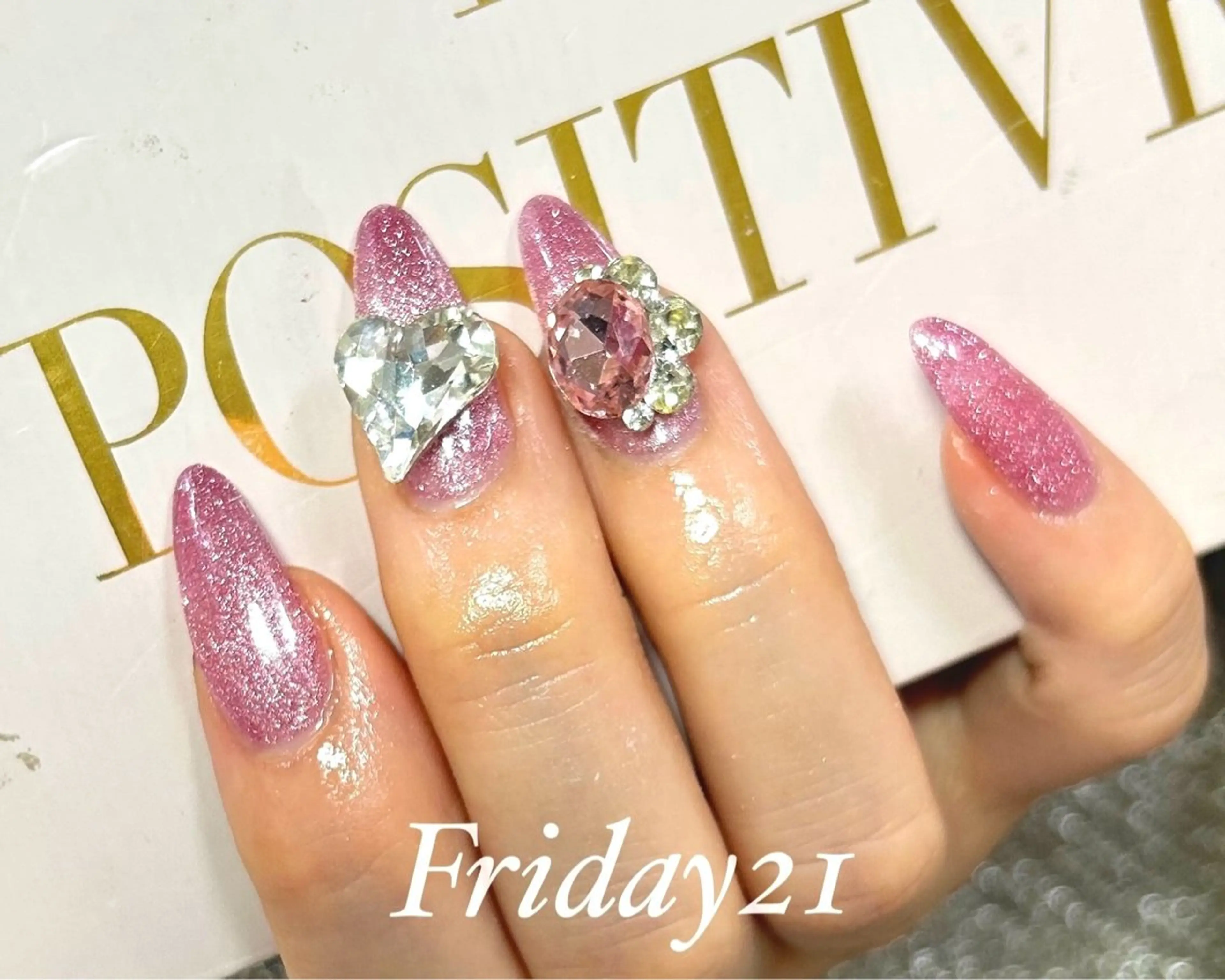 ネイル ネイルサロン Friday 21のネイルデザイン