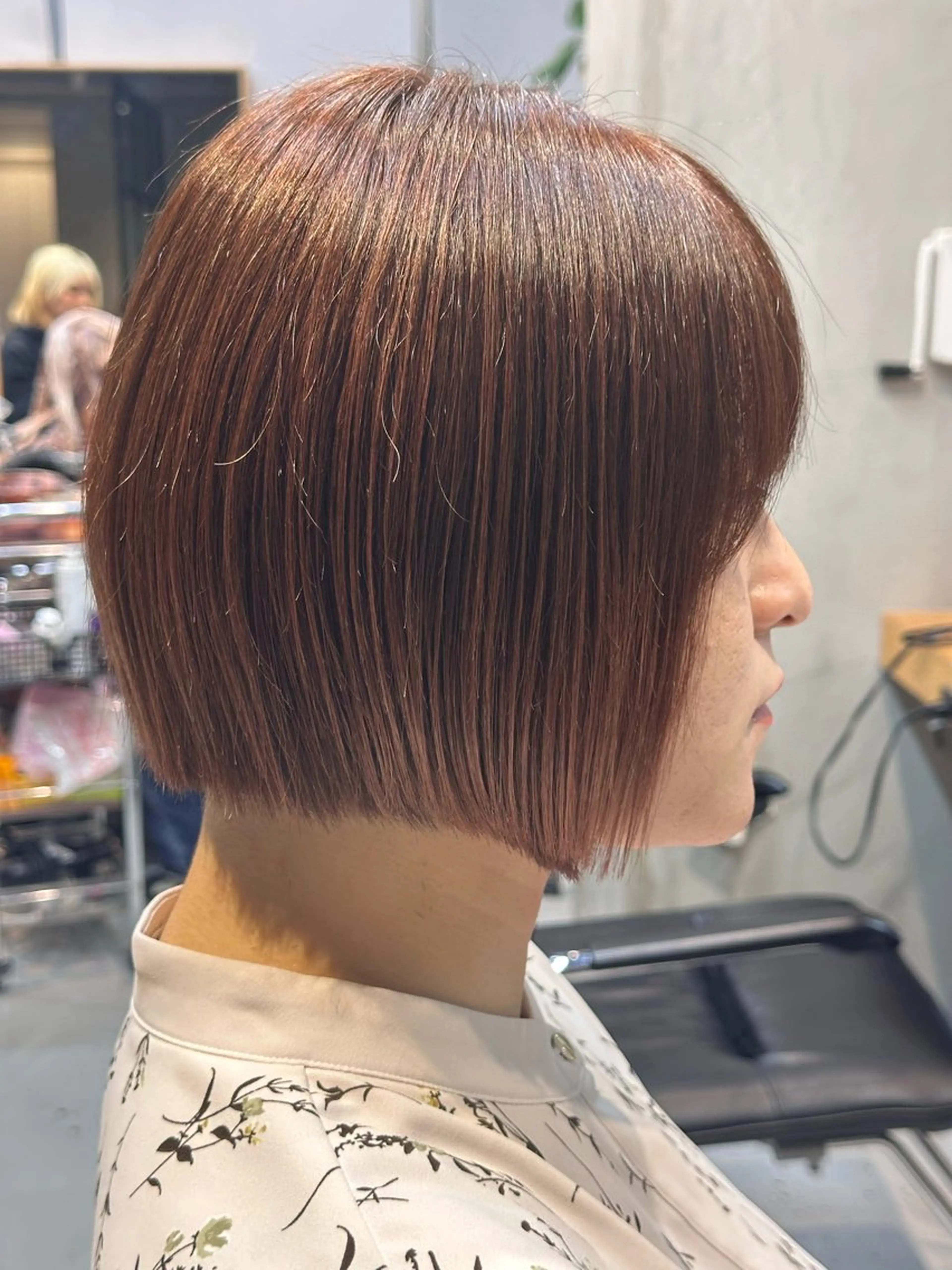 ショート カラー カット ヘアカラー 似合わせひなた🐥 elima調布のヘアスタイル