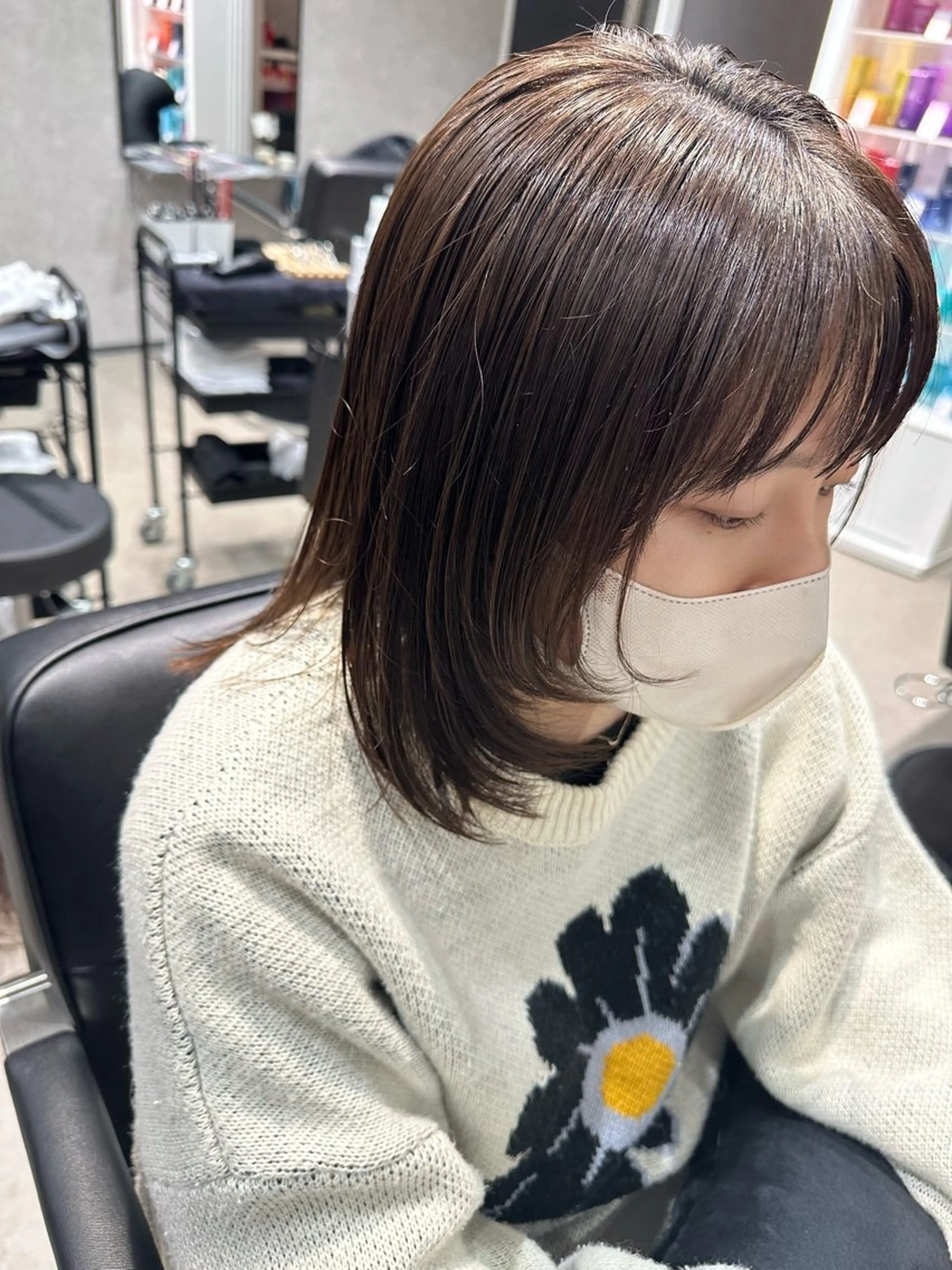 ミディアム 森 沙織のヘアスタイル