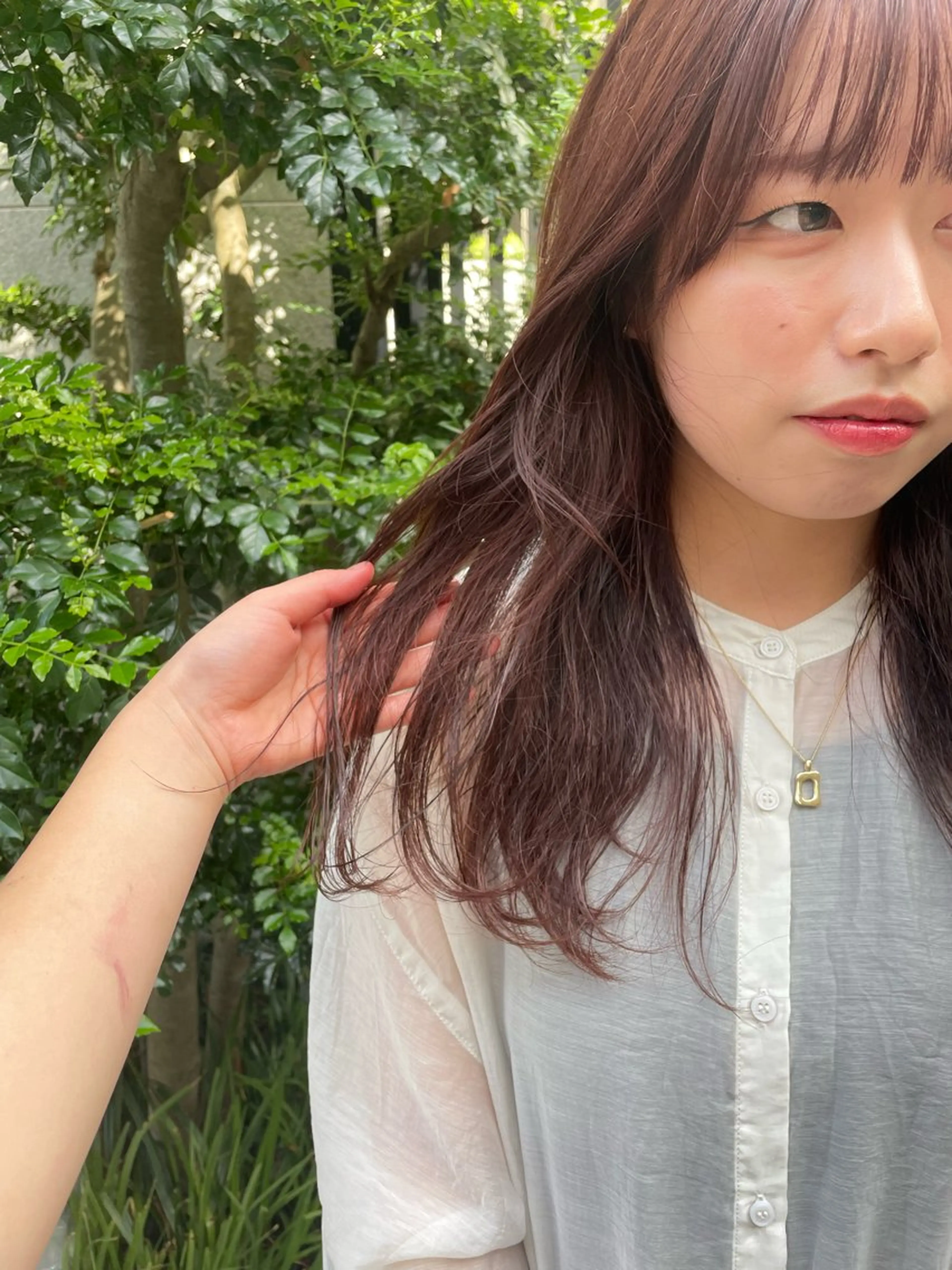 ロング カラー ヘアカラー トリートメント mei|顔まわり ×透明感カラーのヘアスタイル
