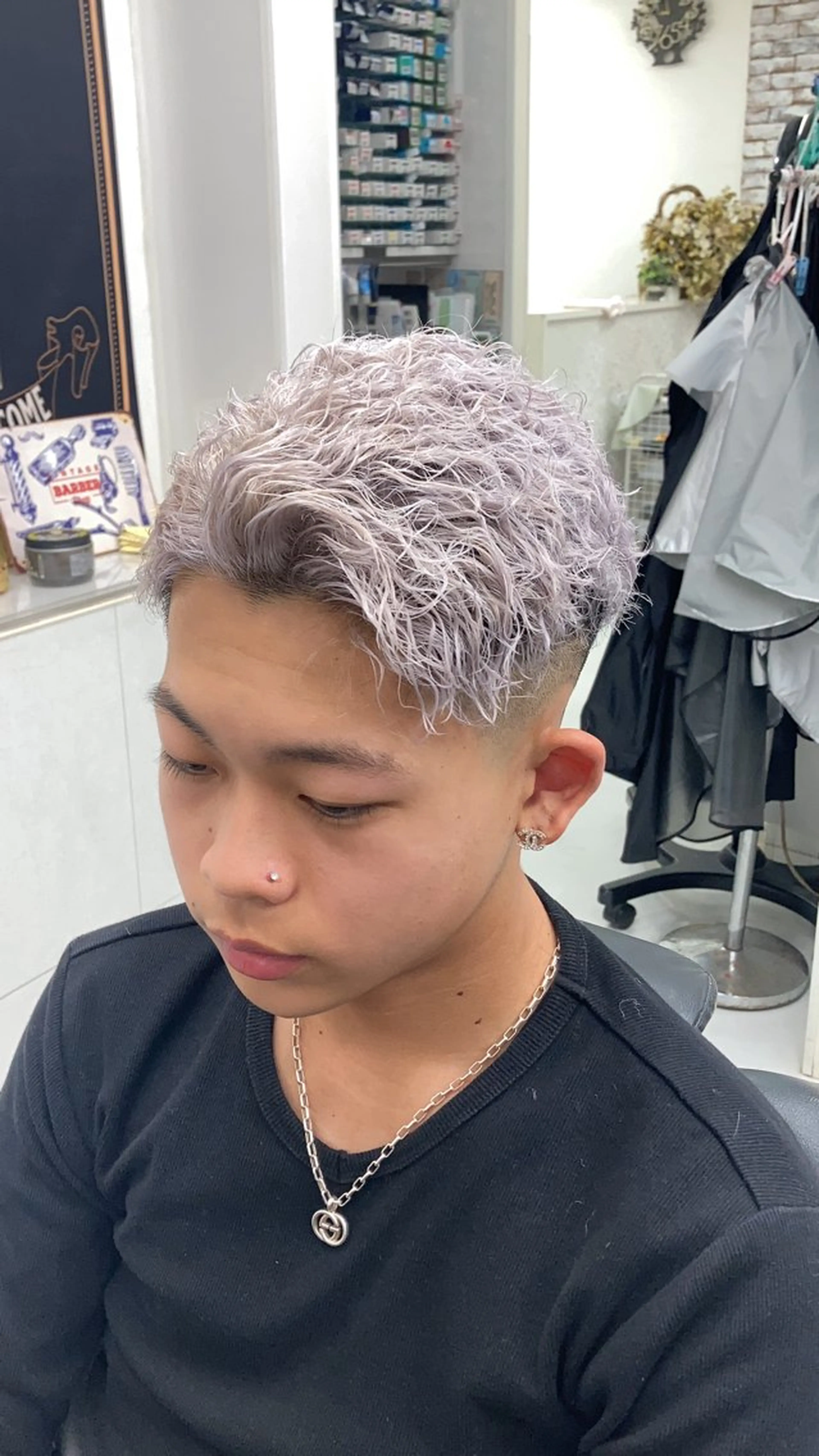 《㊙️メンズ限定㊙️》カット＋パーマ＋ブリーチカラーの写真