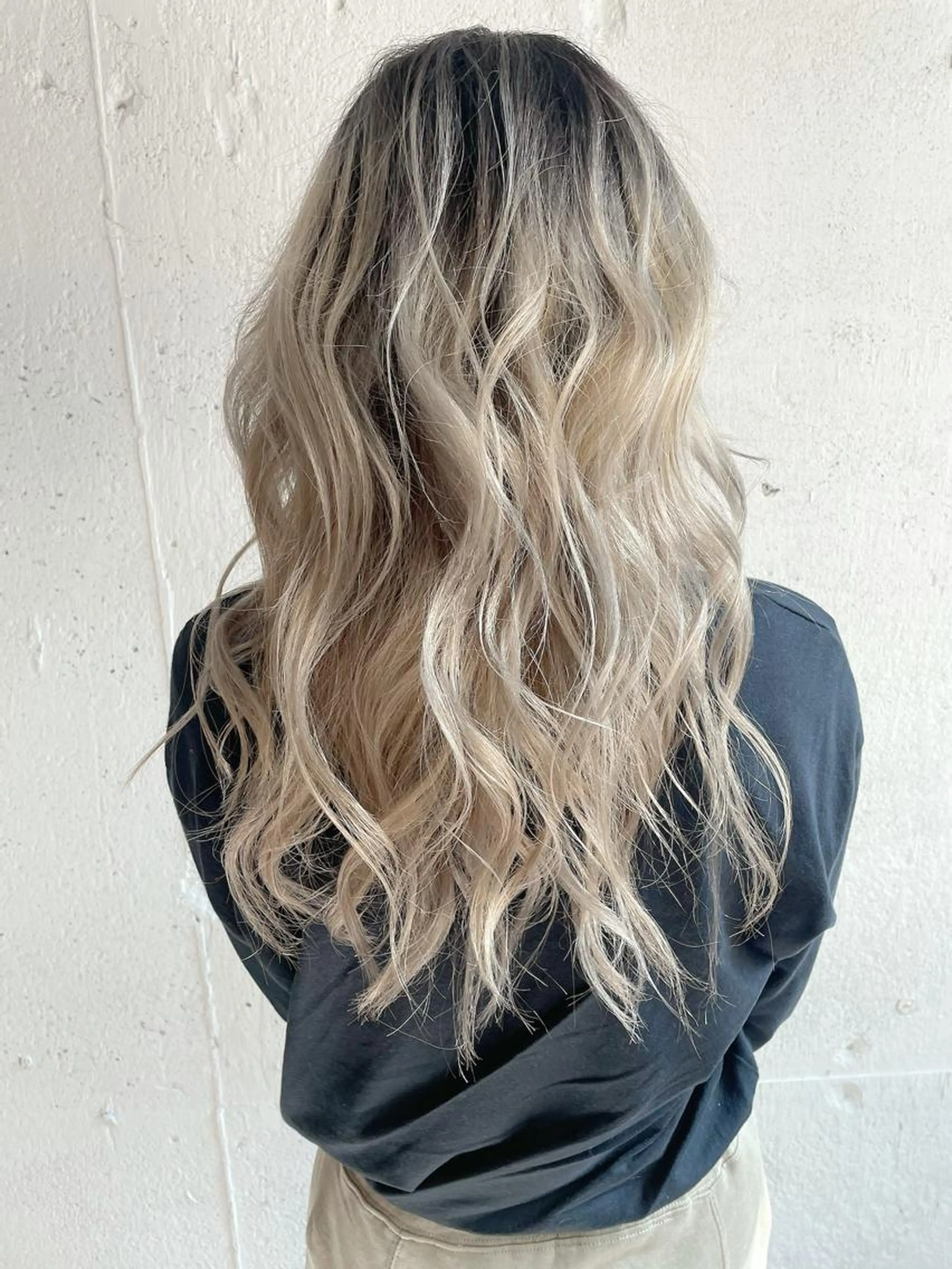 ❤️ミニモ限定メニュー❤️明度差くっきりコントラストハイライトカラー+トリートメント❤️の写真