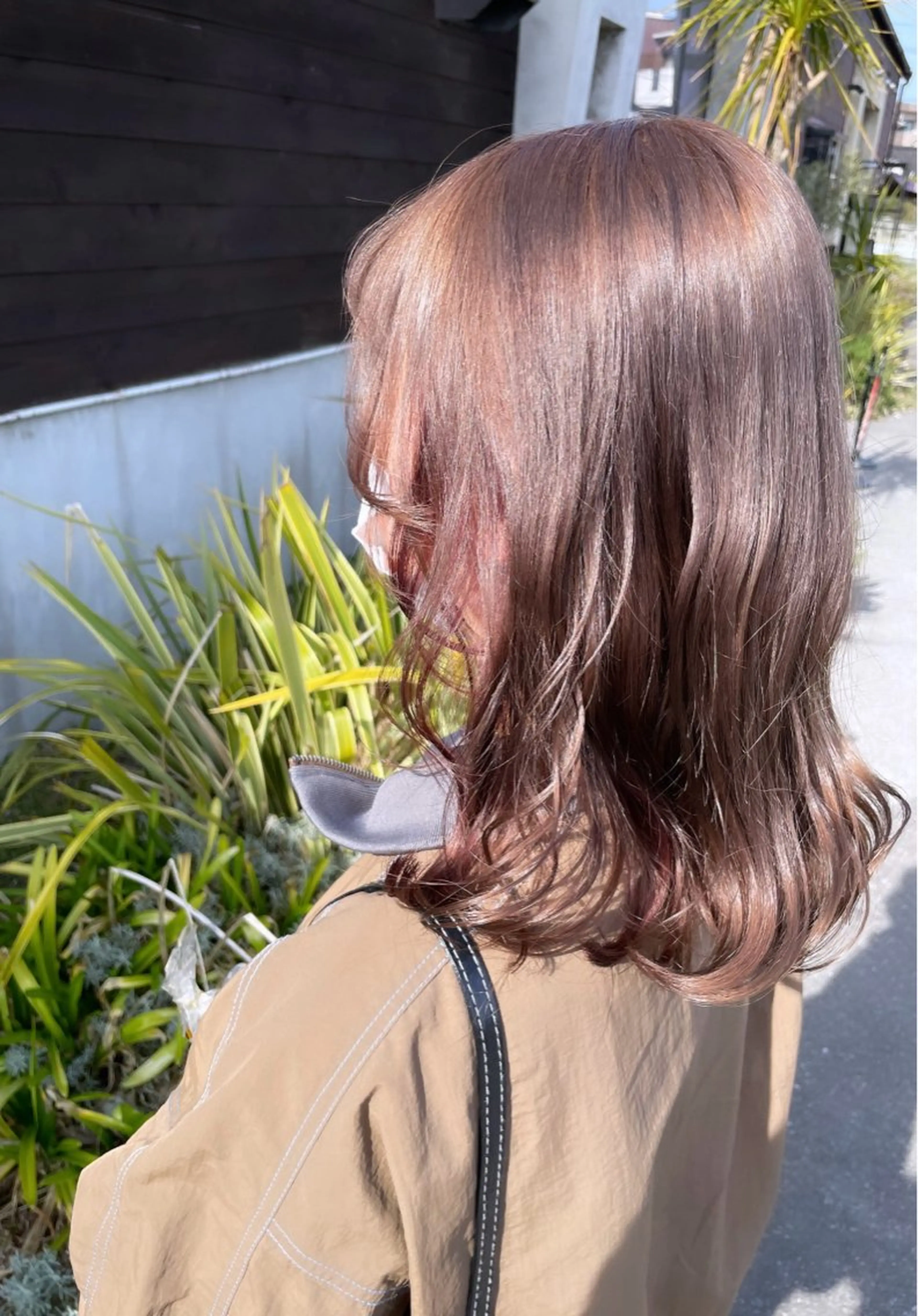 ミディアム カラー 透明感カラー ayaka |トレンドヘアのヘアスタイル