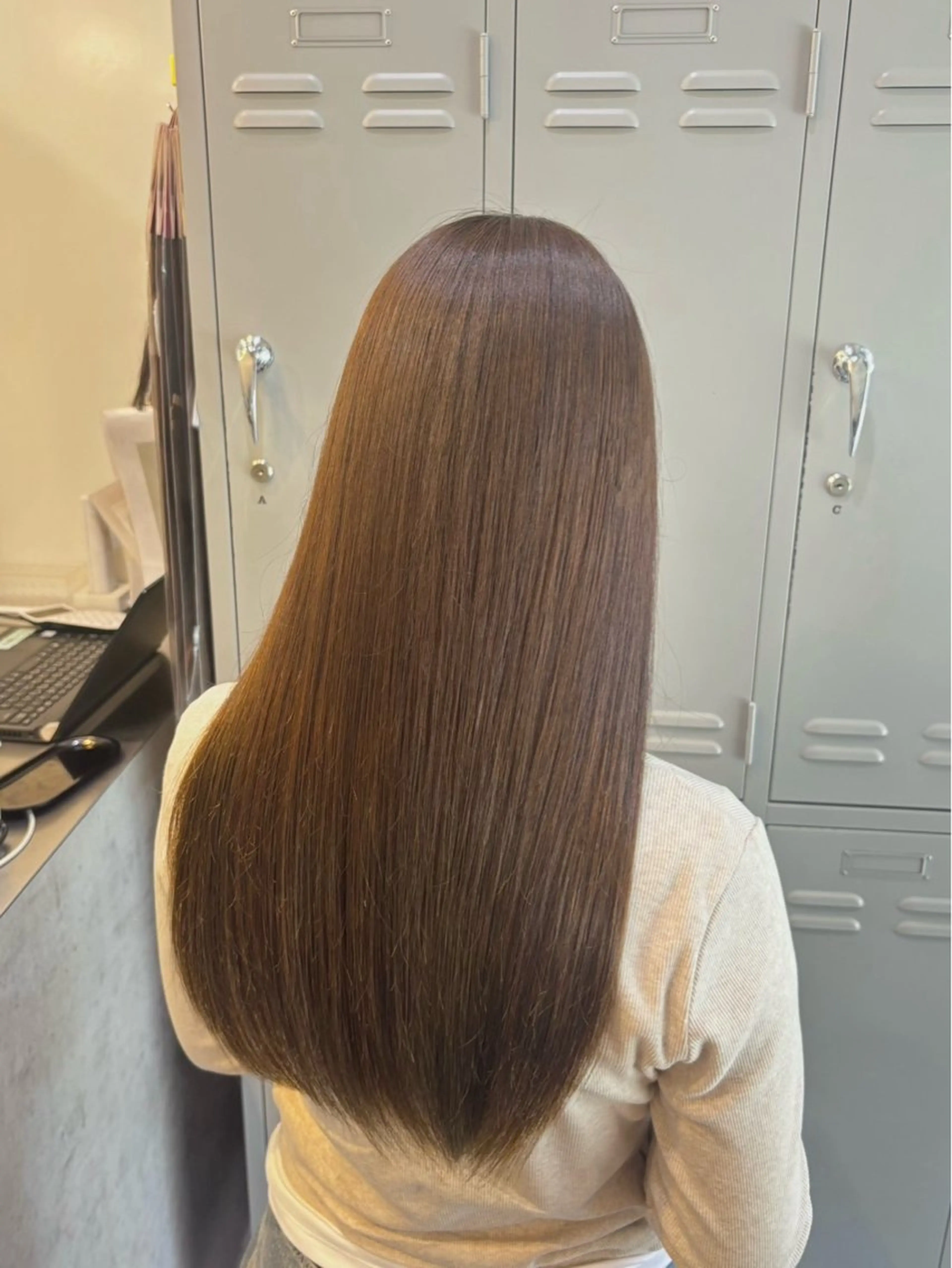 ロング カラー ヘアカラー 練習モデル募集中🎀 百果のヘアスタイル