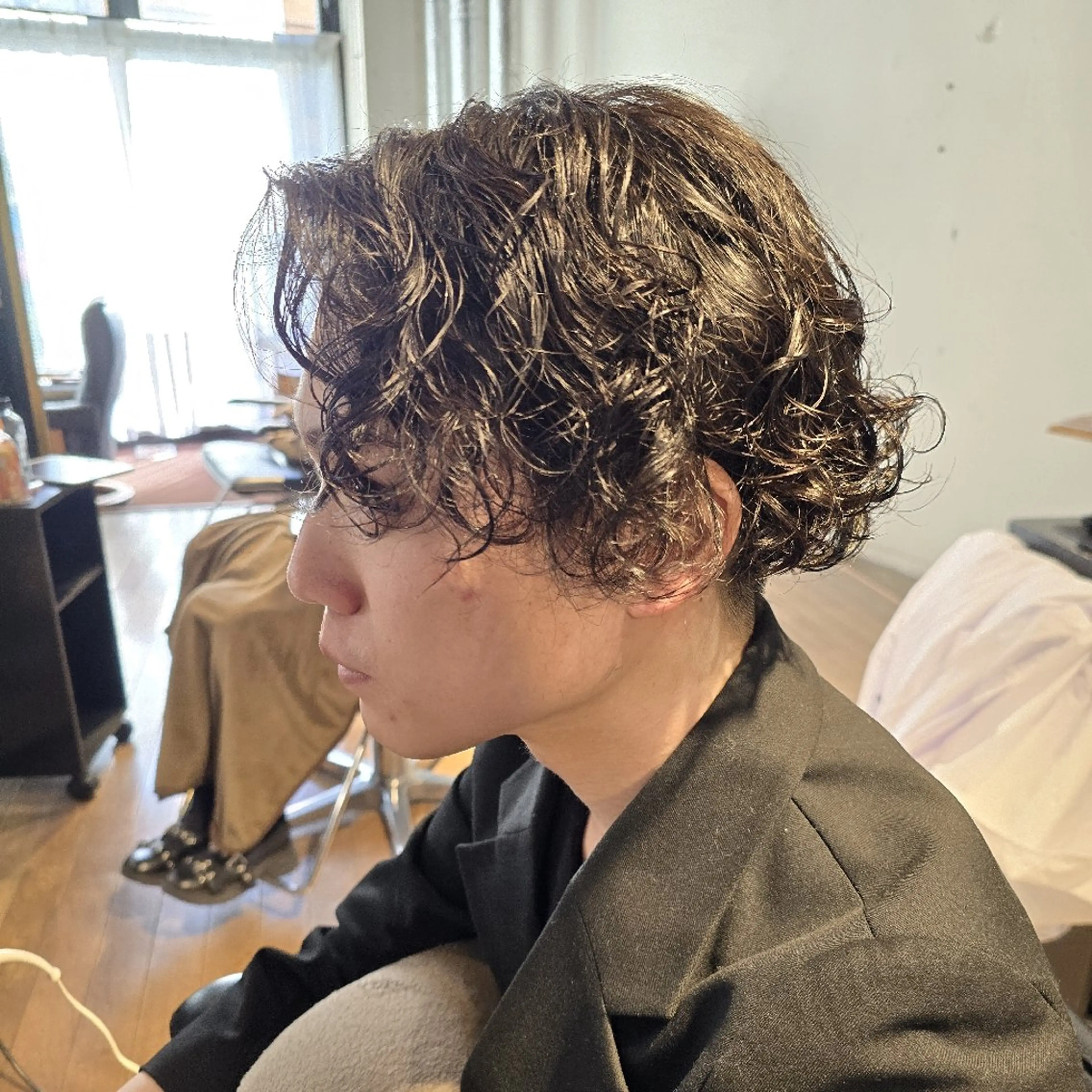 ショート パーマ メンズ ハヤシ マユ ✂ 府中美容室のヘアスタイル