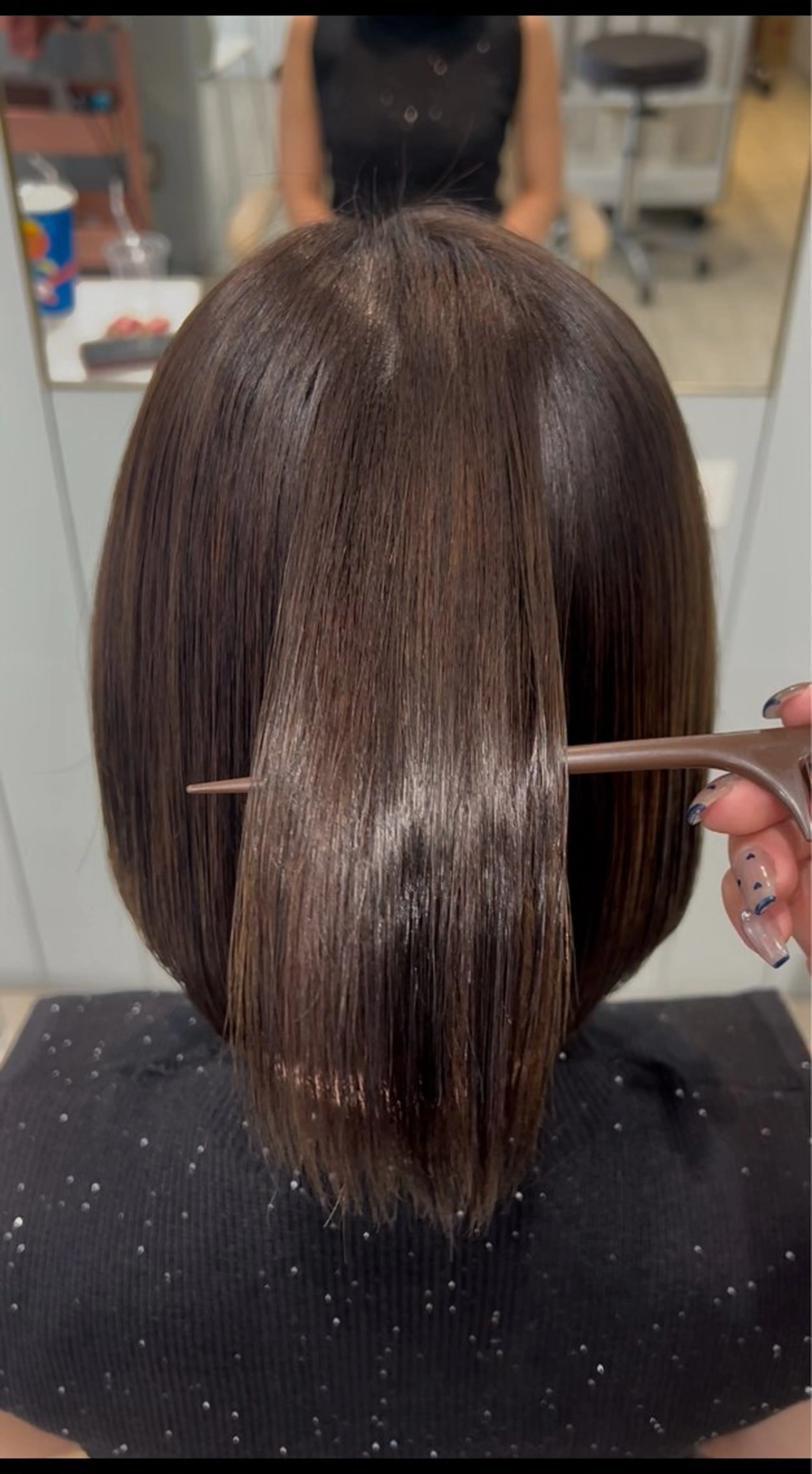 ミディアム 髪質改善 縮毛矯正 カット 縮毛矯正 トリートメント ナカオ/酸性縮毛矯正 髪質改善/レイヤー/のヘアスタイル