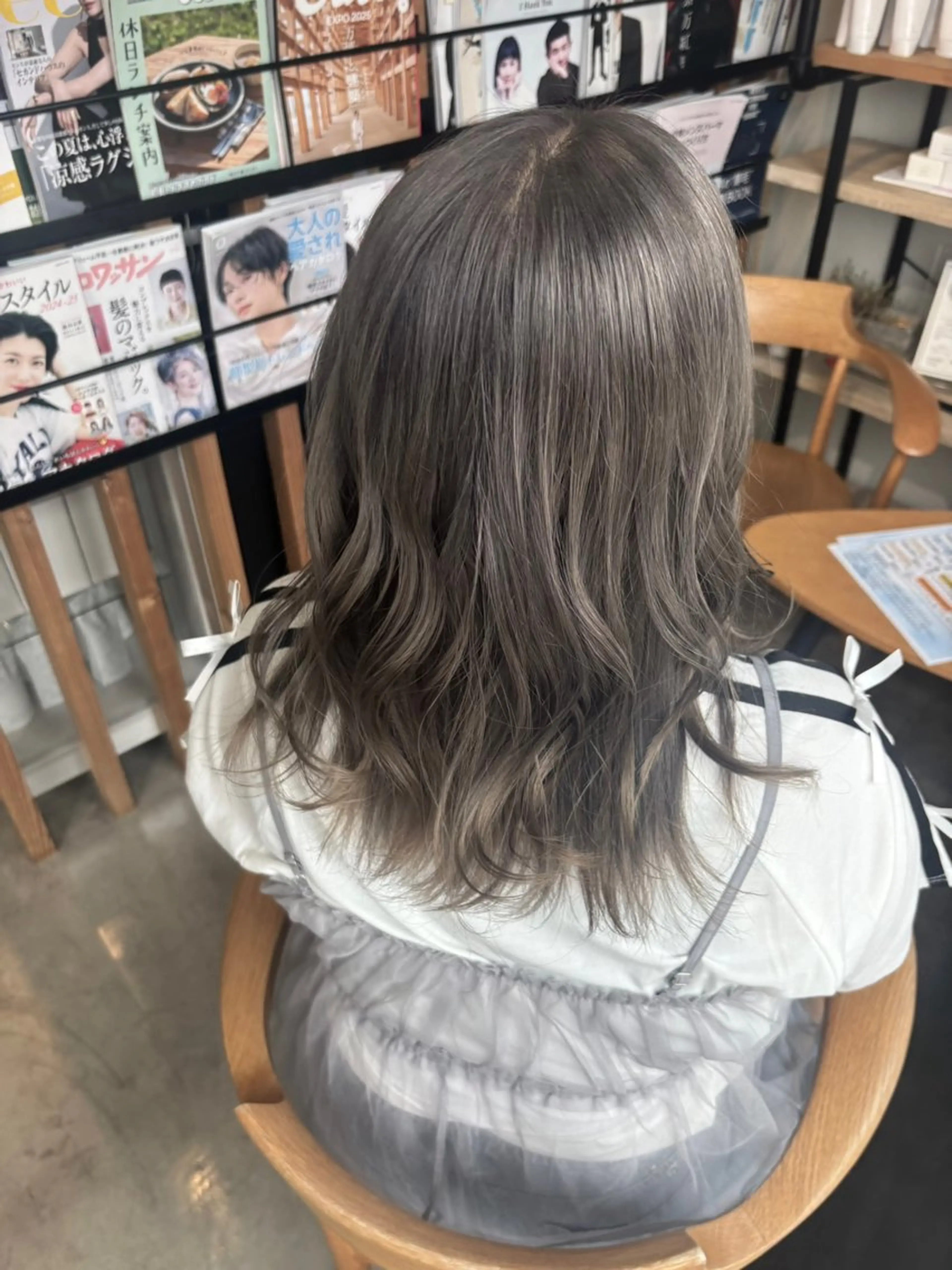 ミディアム カラー 絶対かわいい保証💖 ひいなのヘアスタイル