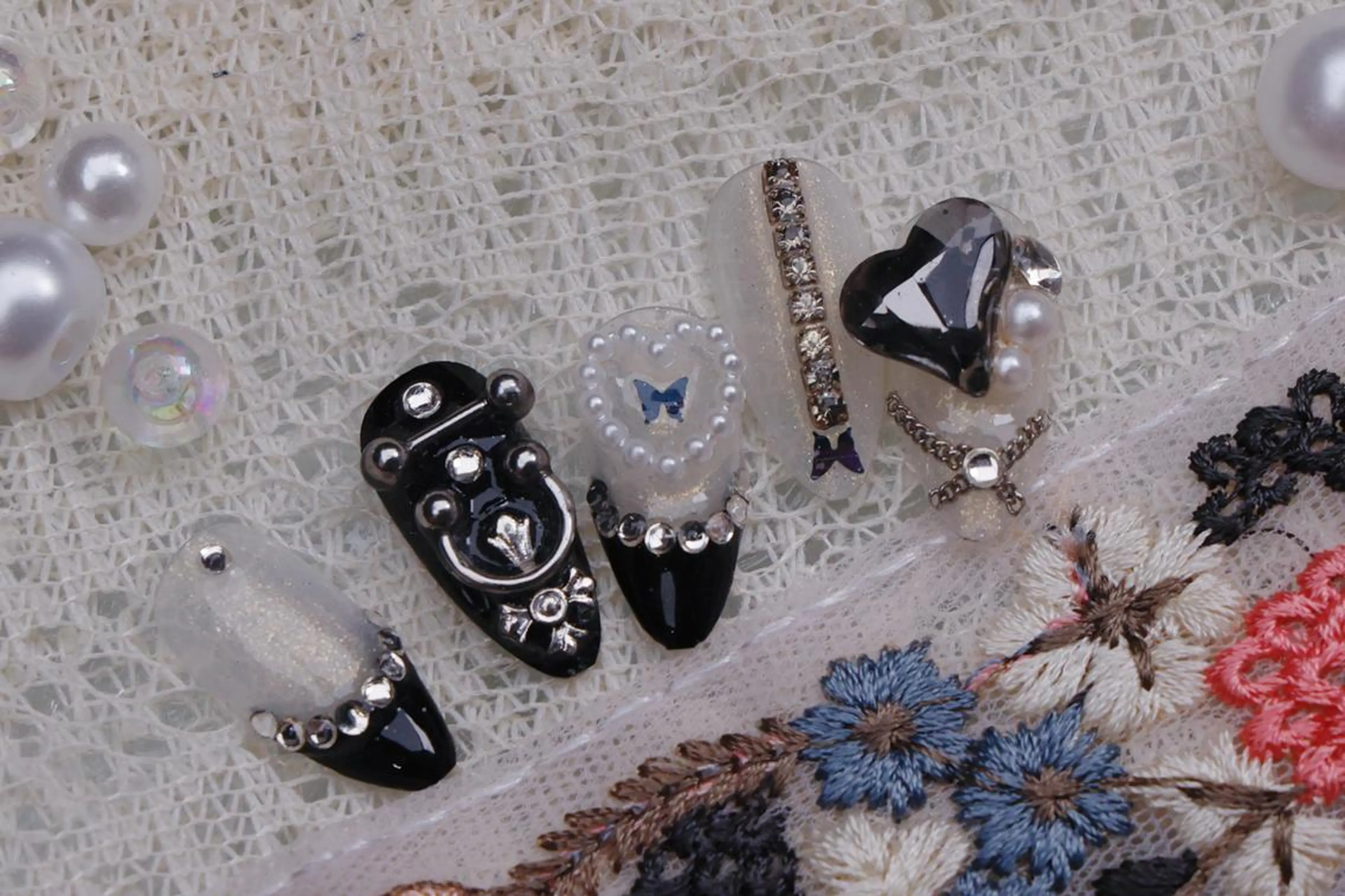 ネイル ハロウィン ロングネイル マグネットネイル スカルプネイル ネイルチップ Mss えりのネイルデザイン