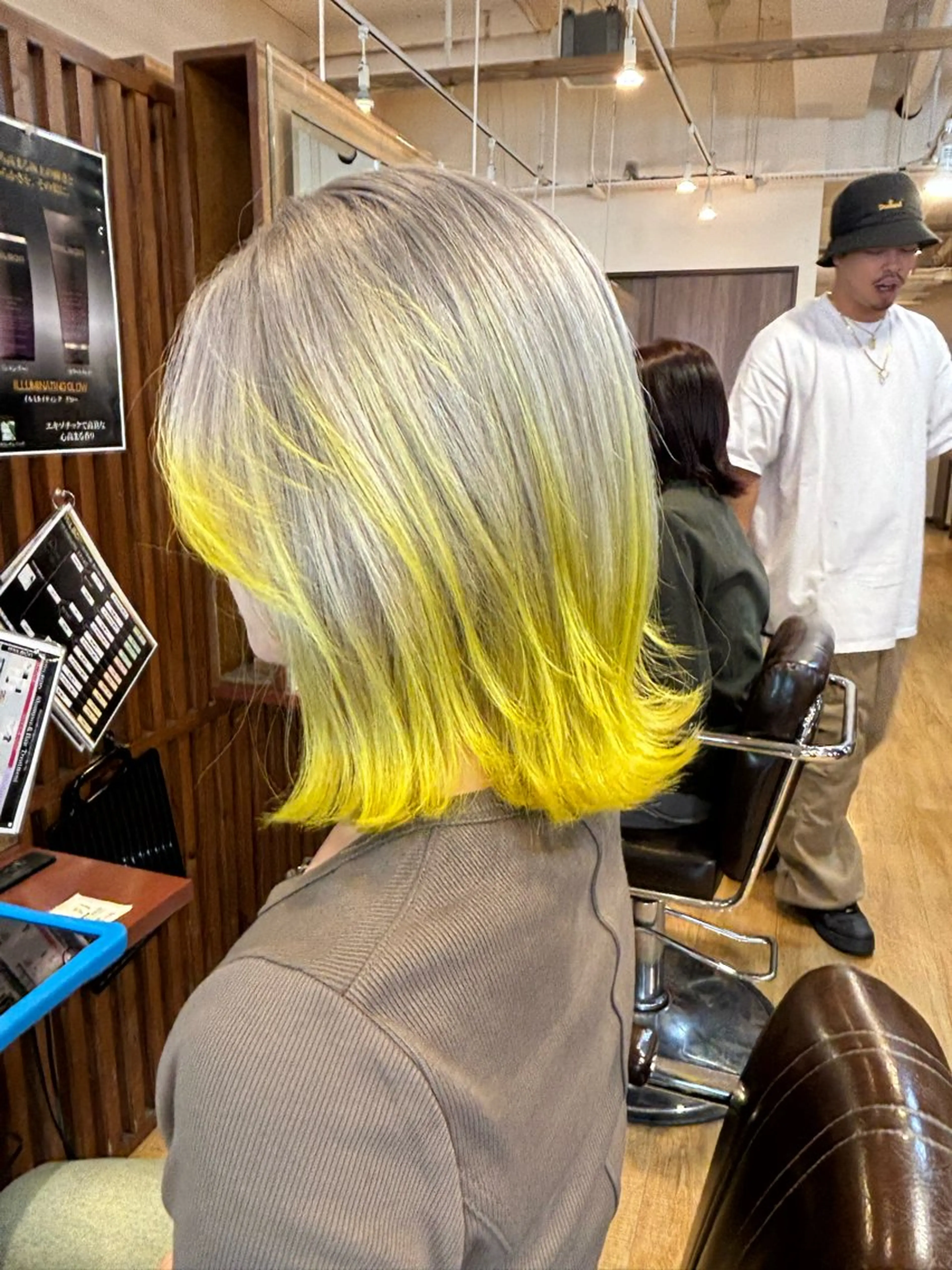 ショート カラー 女性目線でつくる ショートayakaのヘアスタイル