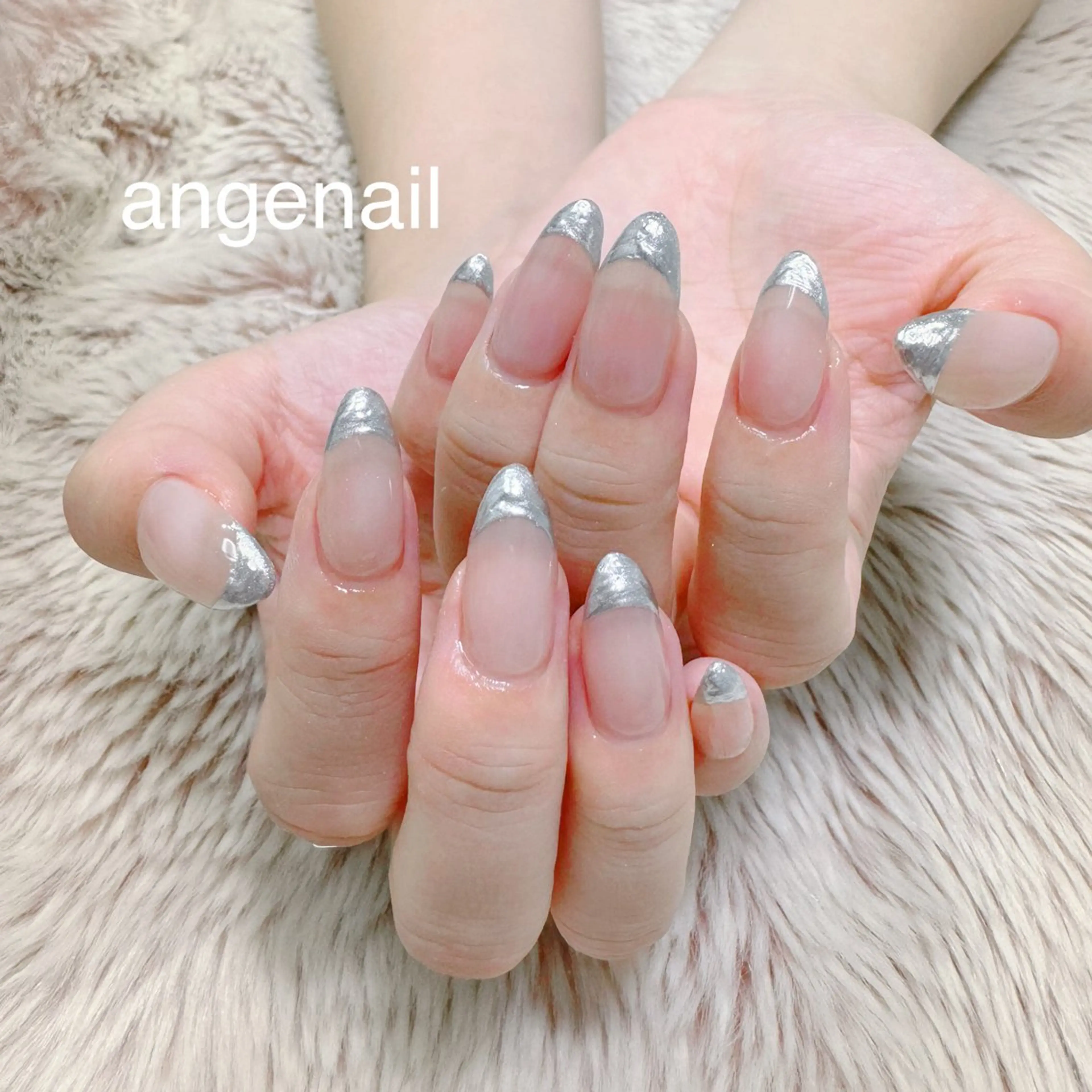 ネイル ハンドネイル オーナーネイリスト MAKIのネイルデザイン