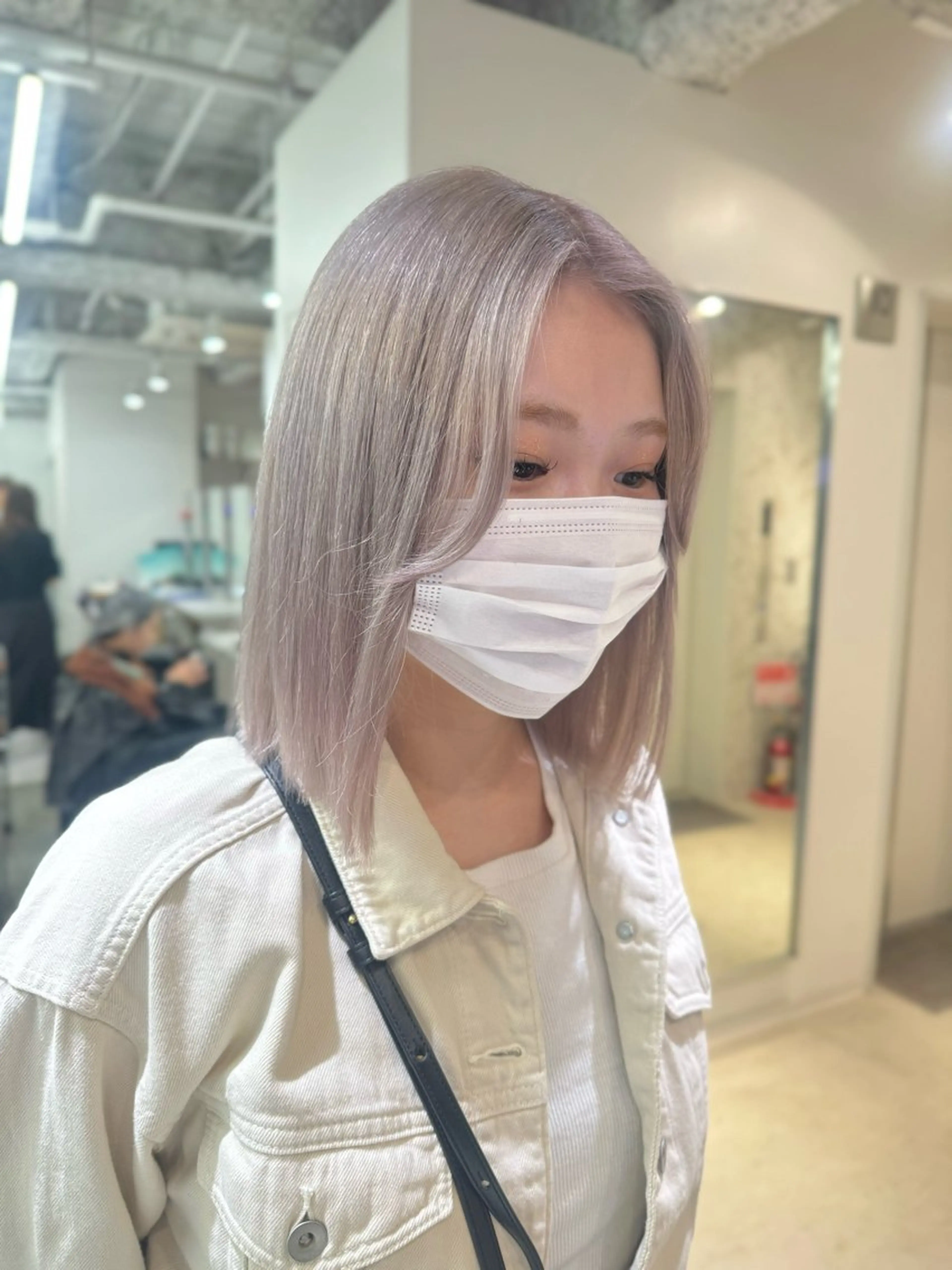 ミディアム ヘアカラー トリートメント 店長　MANAMI ／ブリーチ／骨格ボブのヘアスタイル