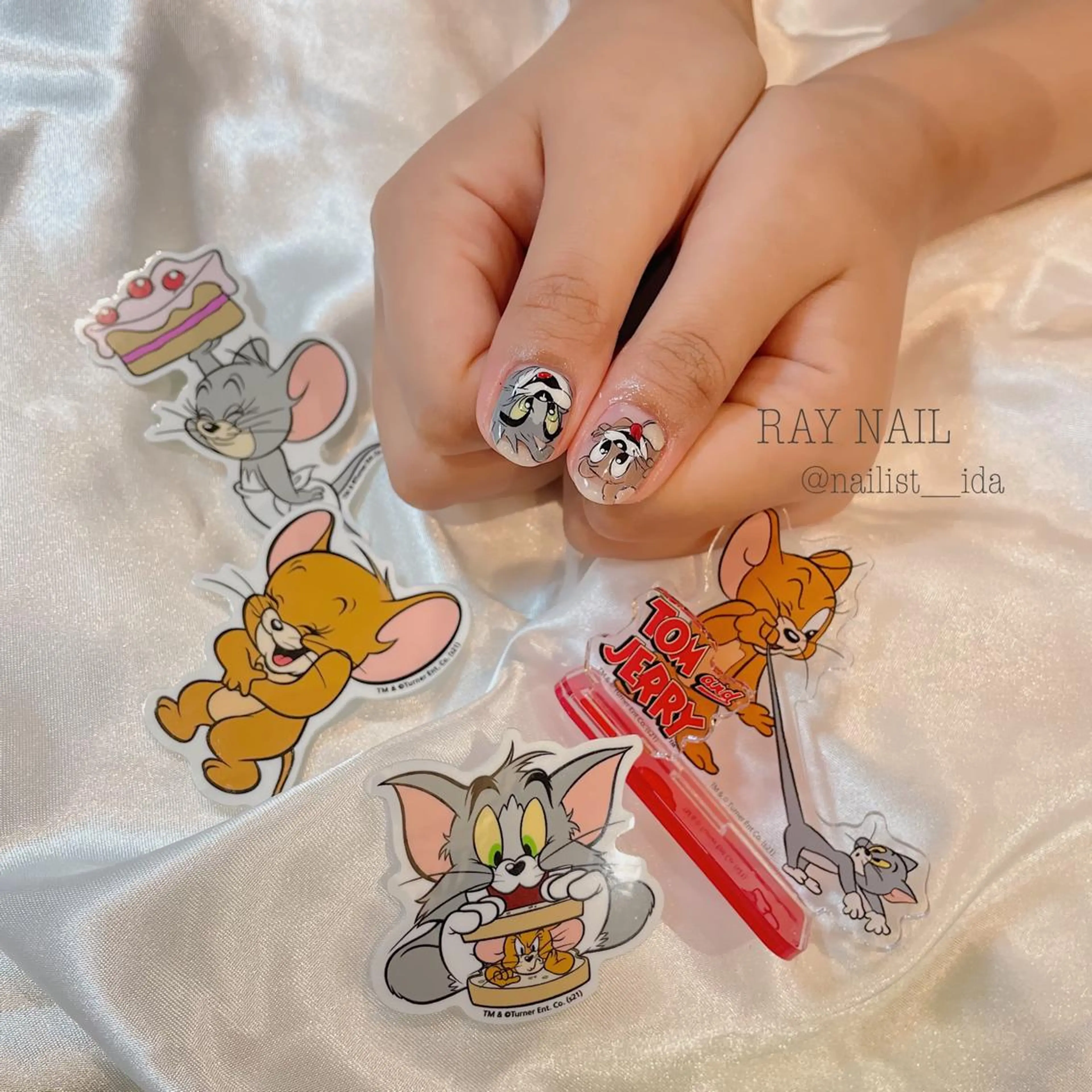 ネイル Arowa 伊田のネイルデザイン