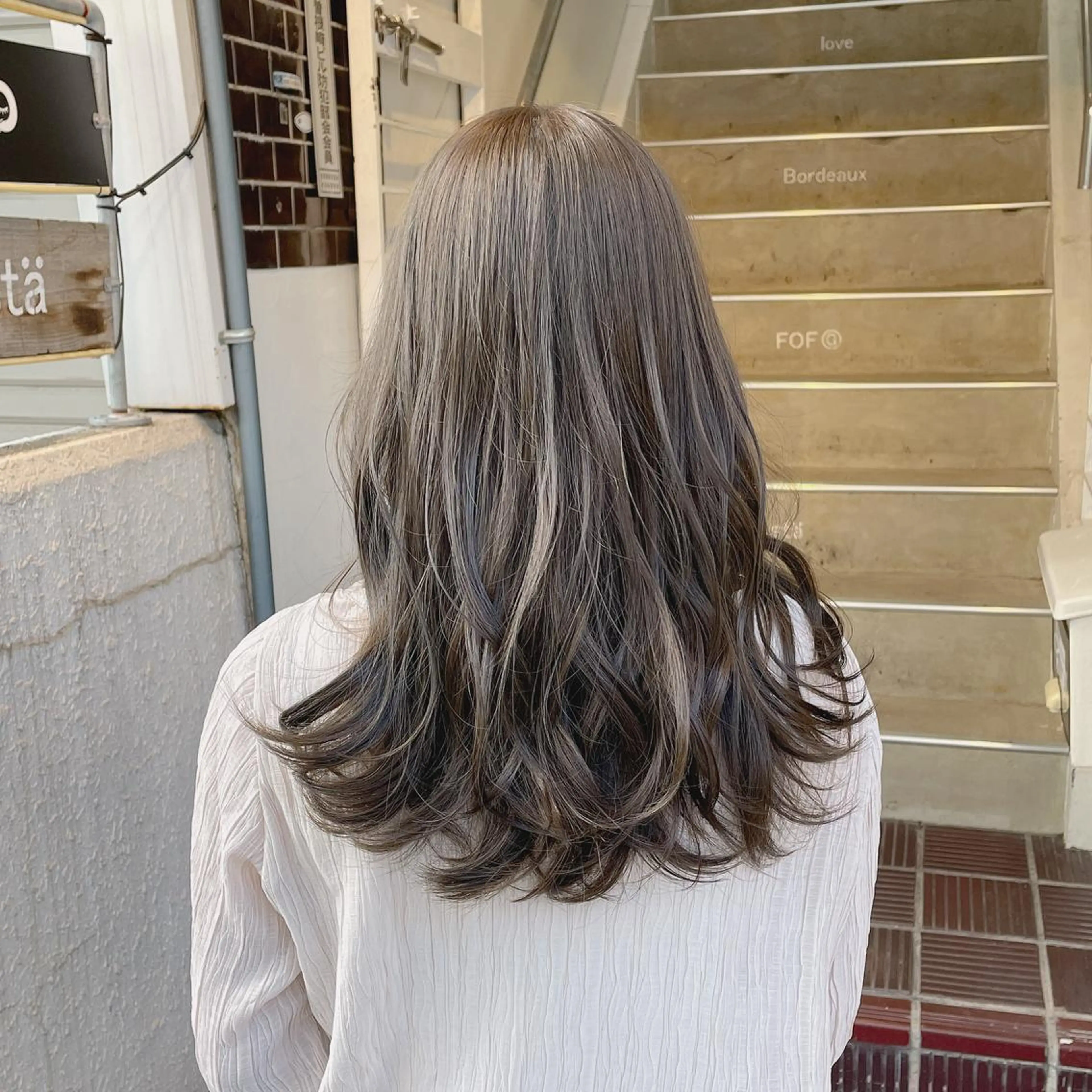 ロング カラー 梅田美容室 山崎海波のヘアスタイル