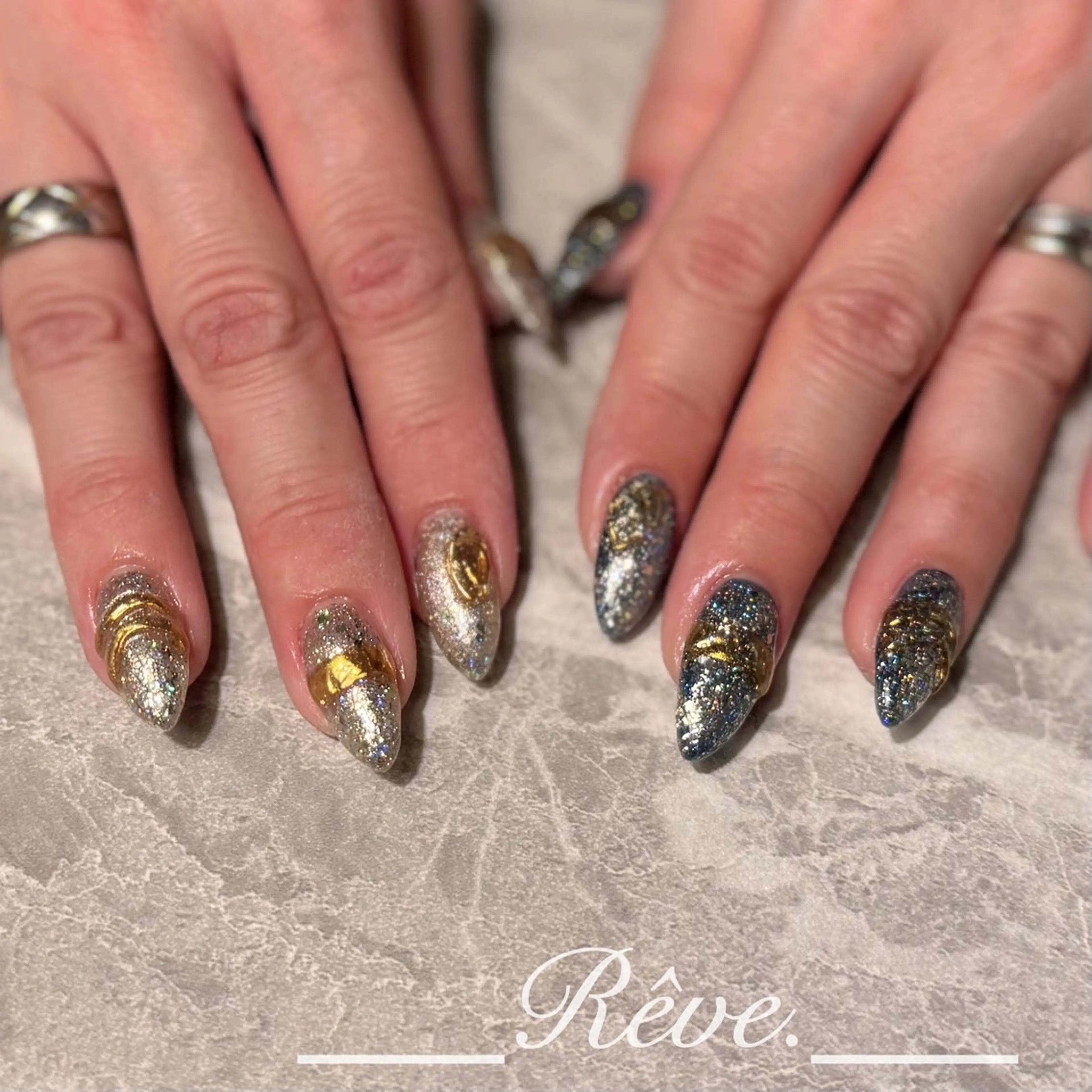 ネイル Reve. 黒澤のネイルデザイン