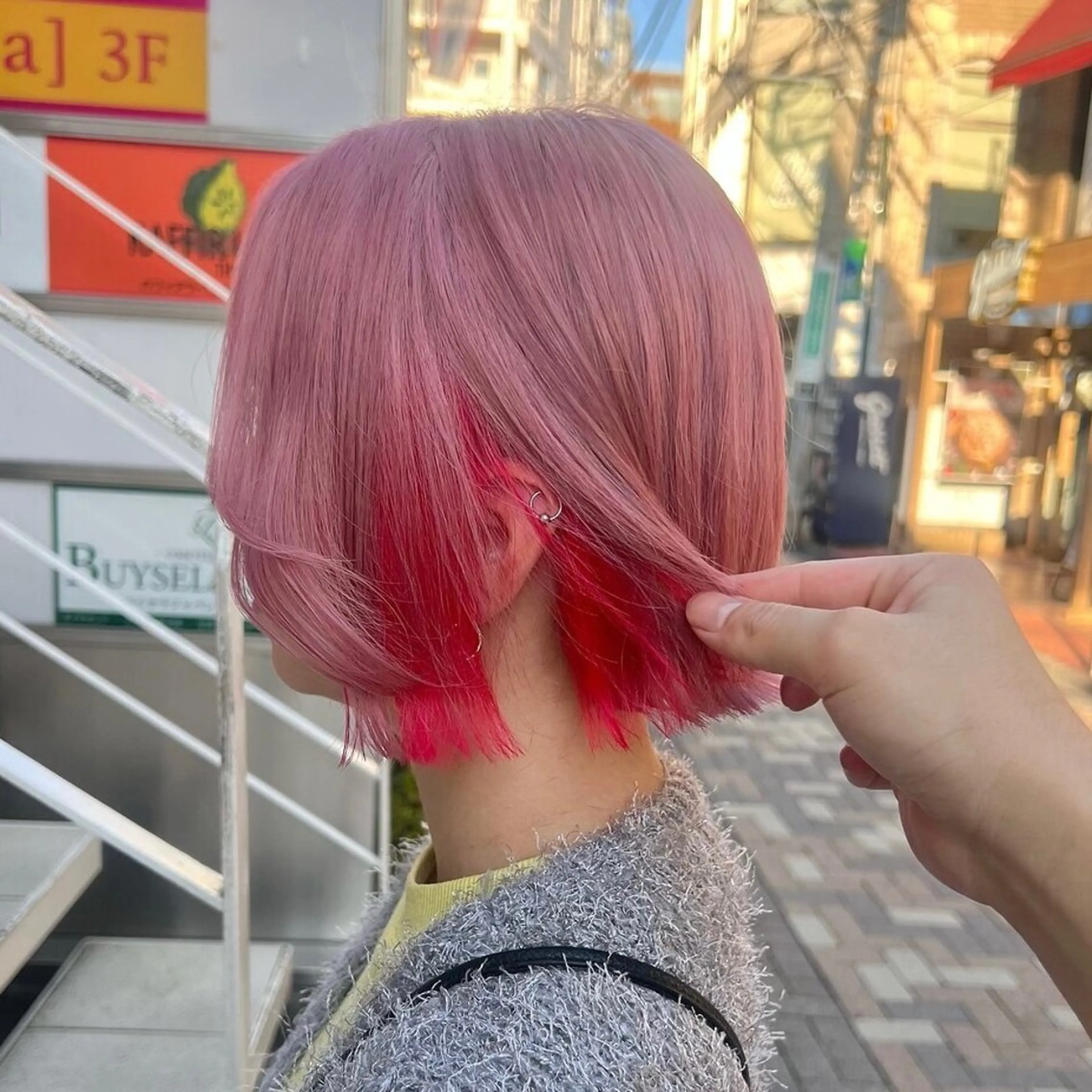 ショート カラー ブリーチ ハイトーンカラー ピンクカラー 💖ブリーチ/暖色 𝐘𝐮𝐢💖のヘアスタイル