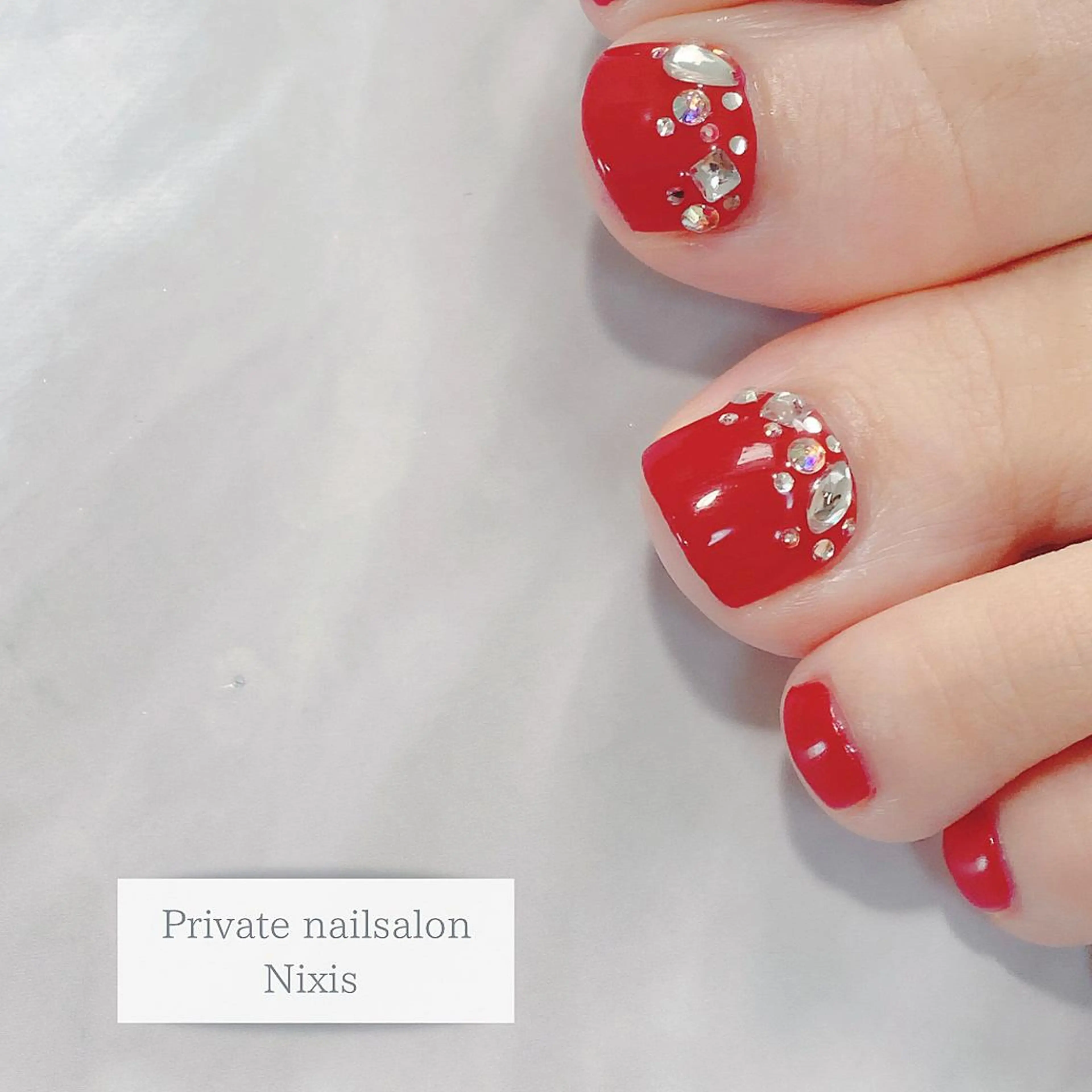 ネイル 大人キレイ 𝑁𝑖𝑥𝑖𝑠のネイルデザイン