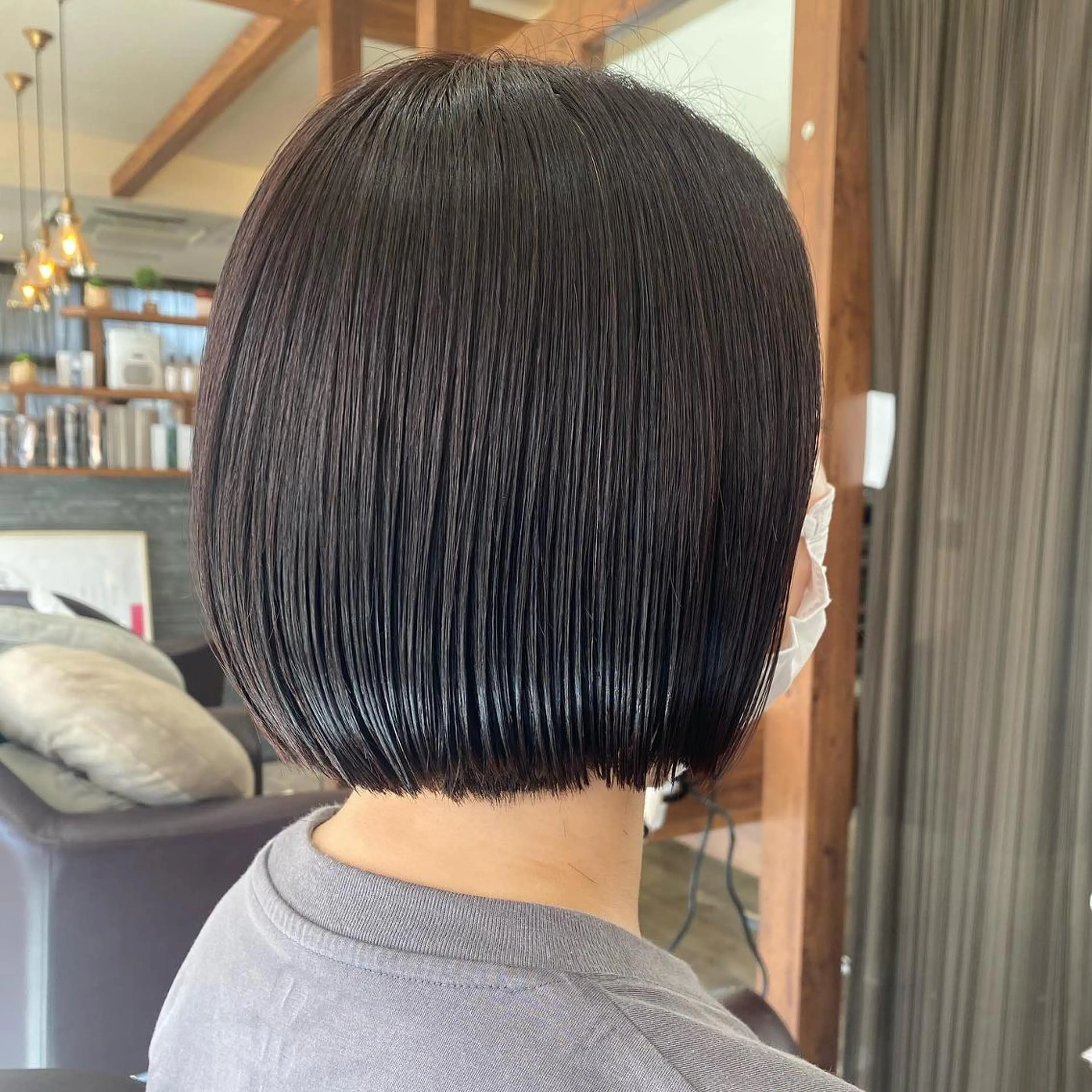 セミロング 加藤 実穂のヘアスタイル