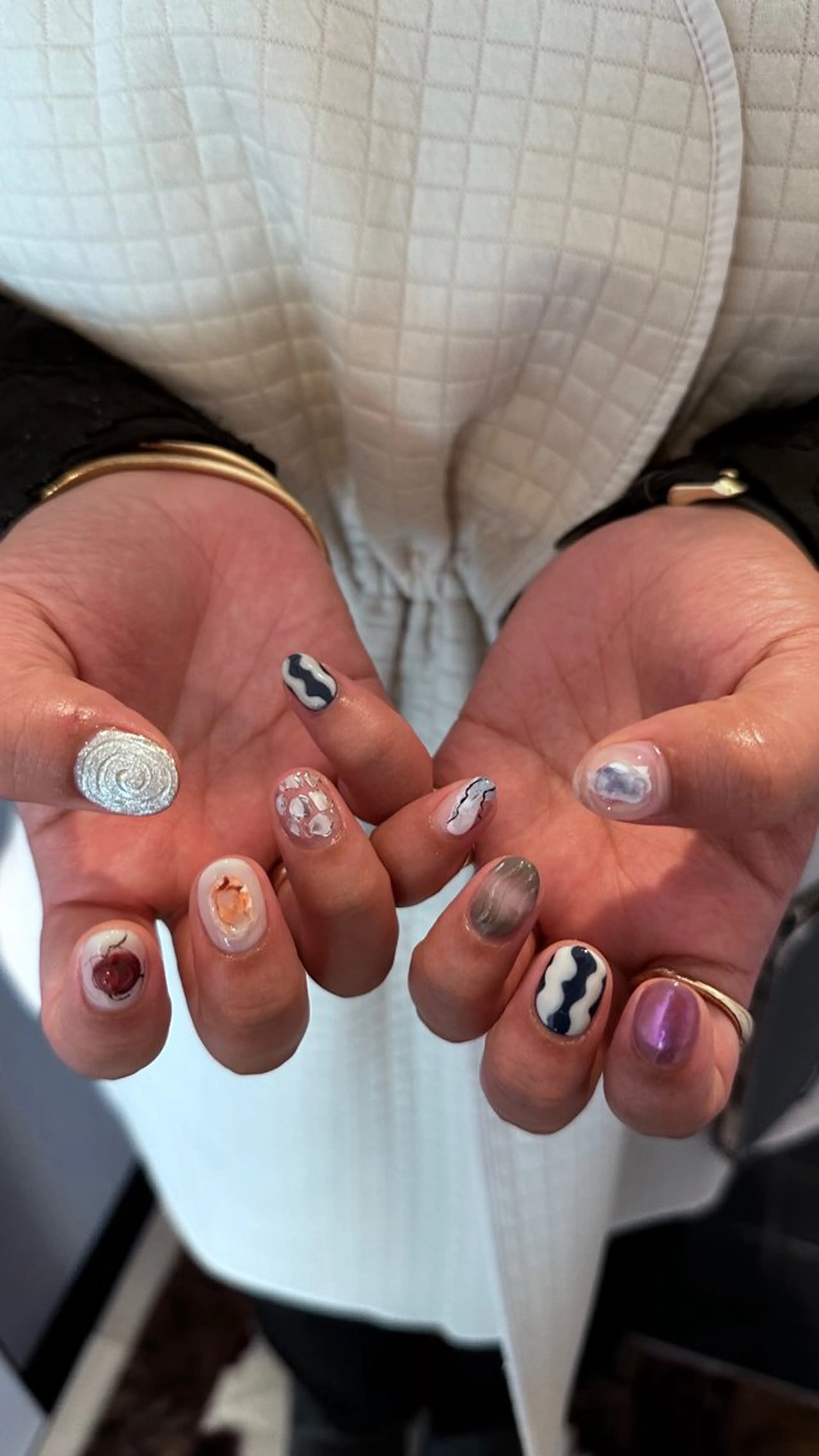 ネイル ハンドネイル ハンドケア Atelier Ariのネイルデザイン