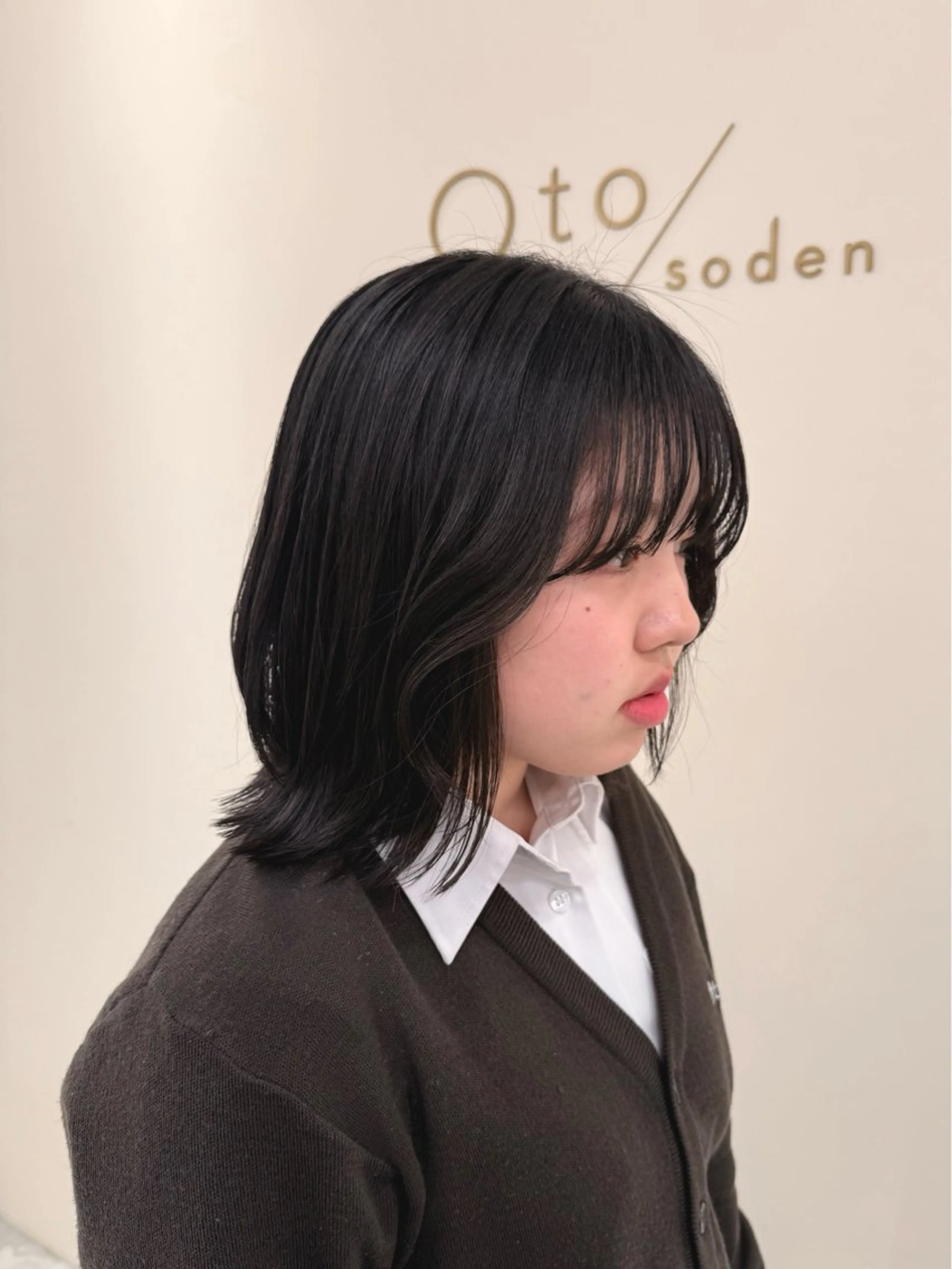 ミディアム ボブレイヤー ボブ レイヤーカット 大塚 柊那のヘアスタイル