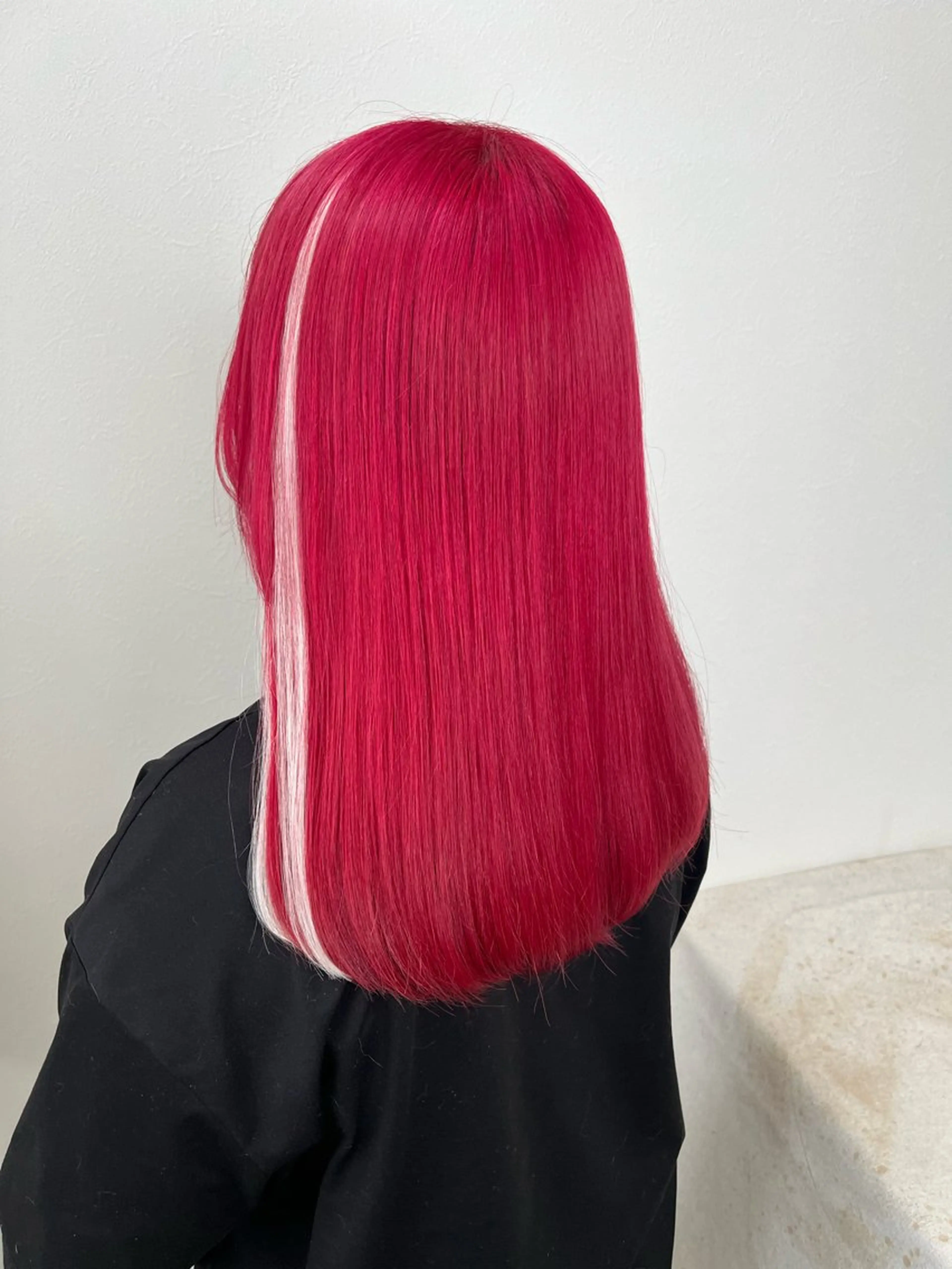 セミロング シールエクステ エクステ ヘアカラー トリートメント エクステ・髪質改善・ ブリーチ・吉田大介のヘアスタイル