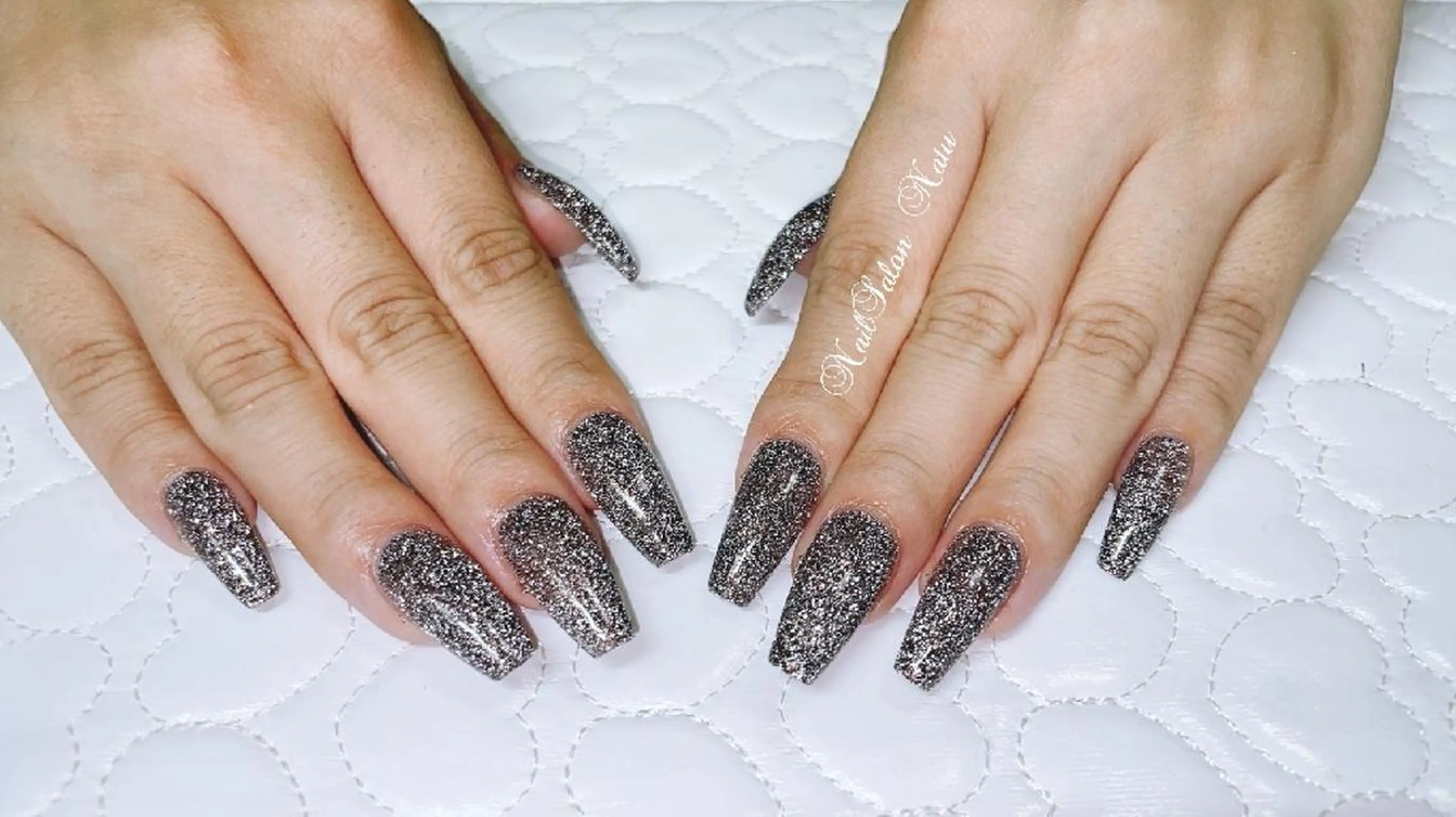 ネイル 長さ出し マグネットネイル ワンカラーネイル nailsalon　 Natuのネイルデザイン