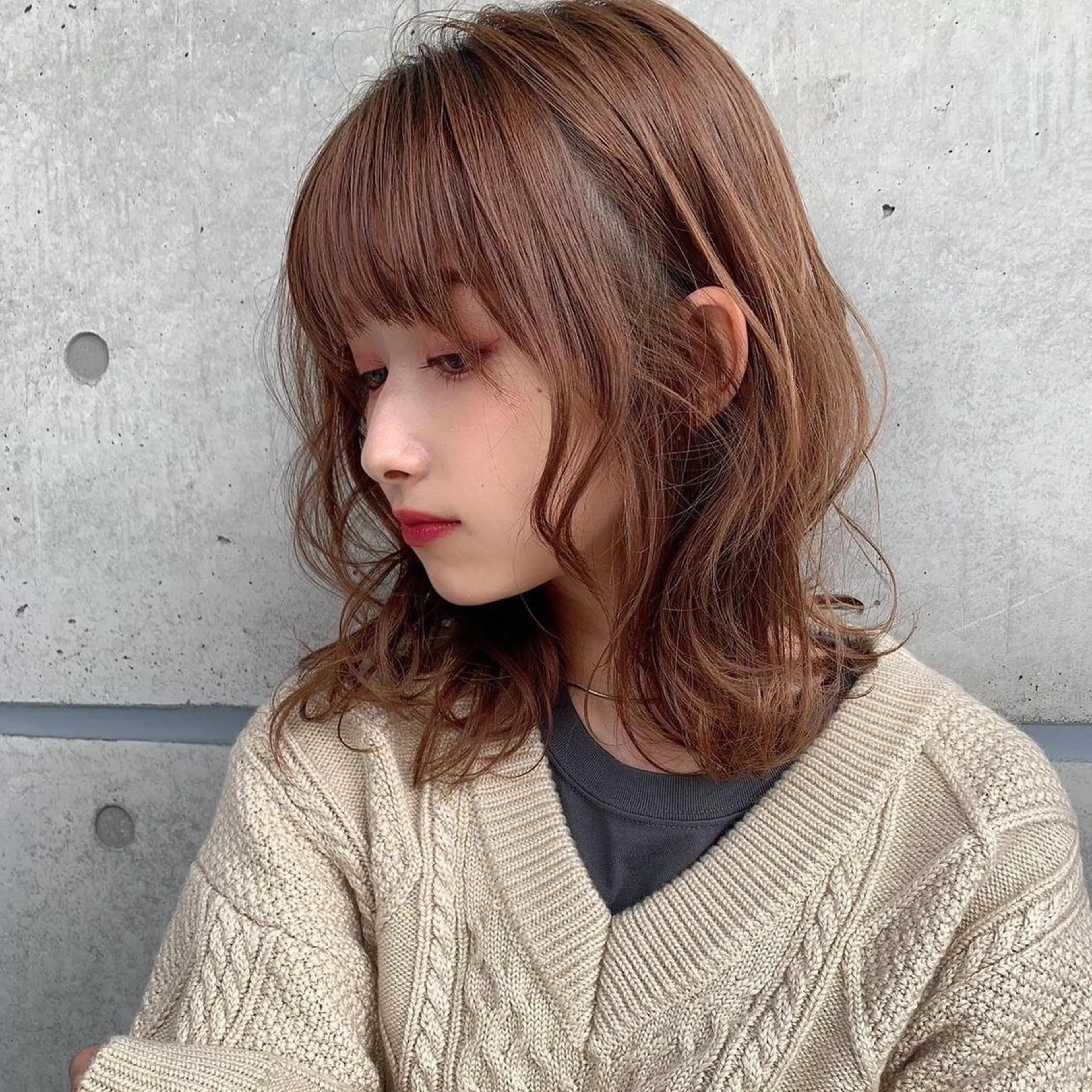 セミロング ウルフカットマスター みつきのヘアスタイル