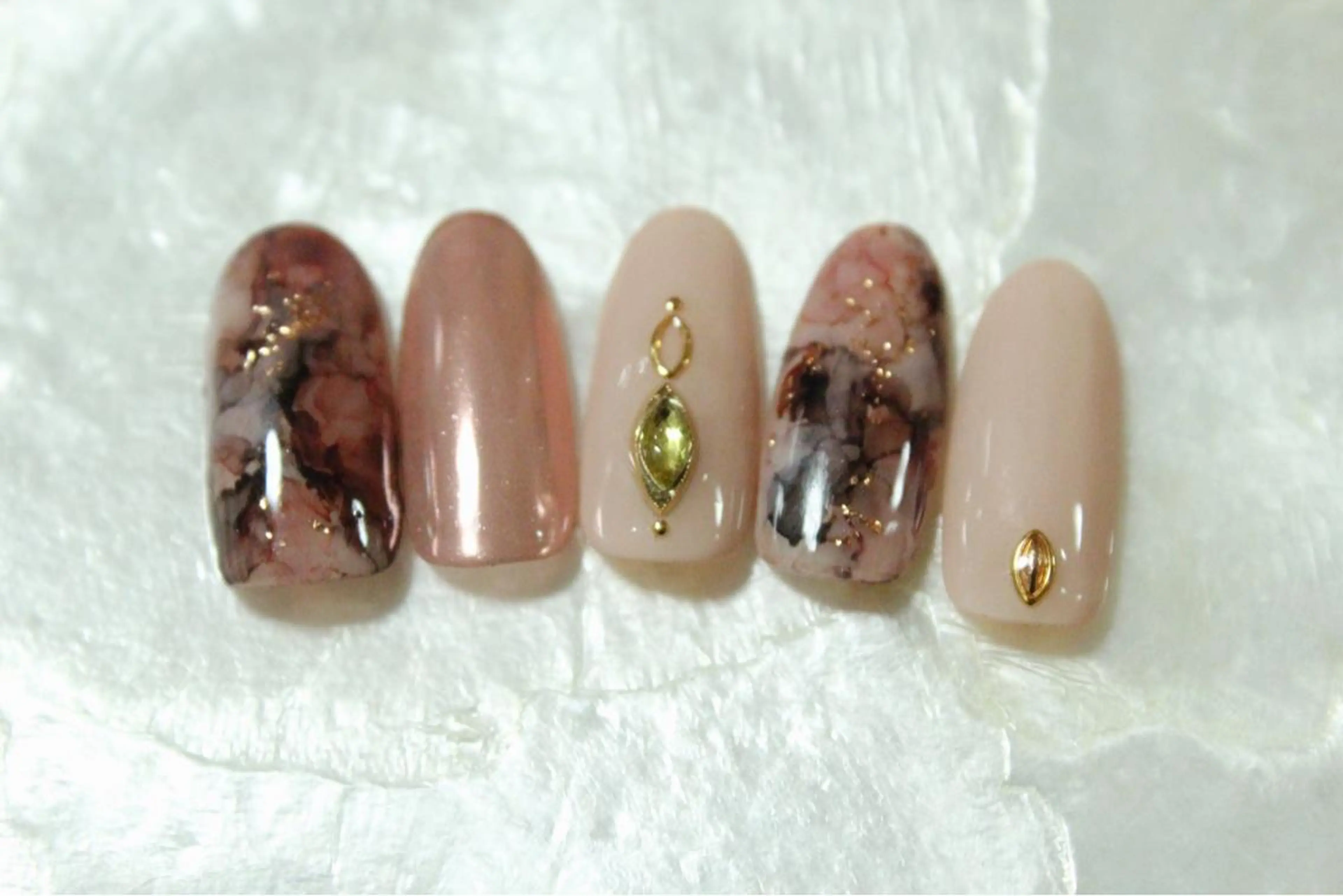 ネイル ハンドネイル Rawr / saoriのネイルデザイン