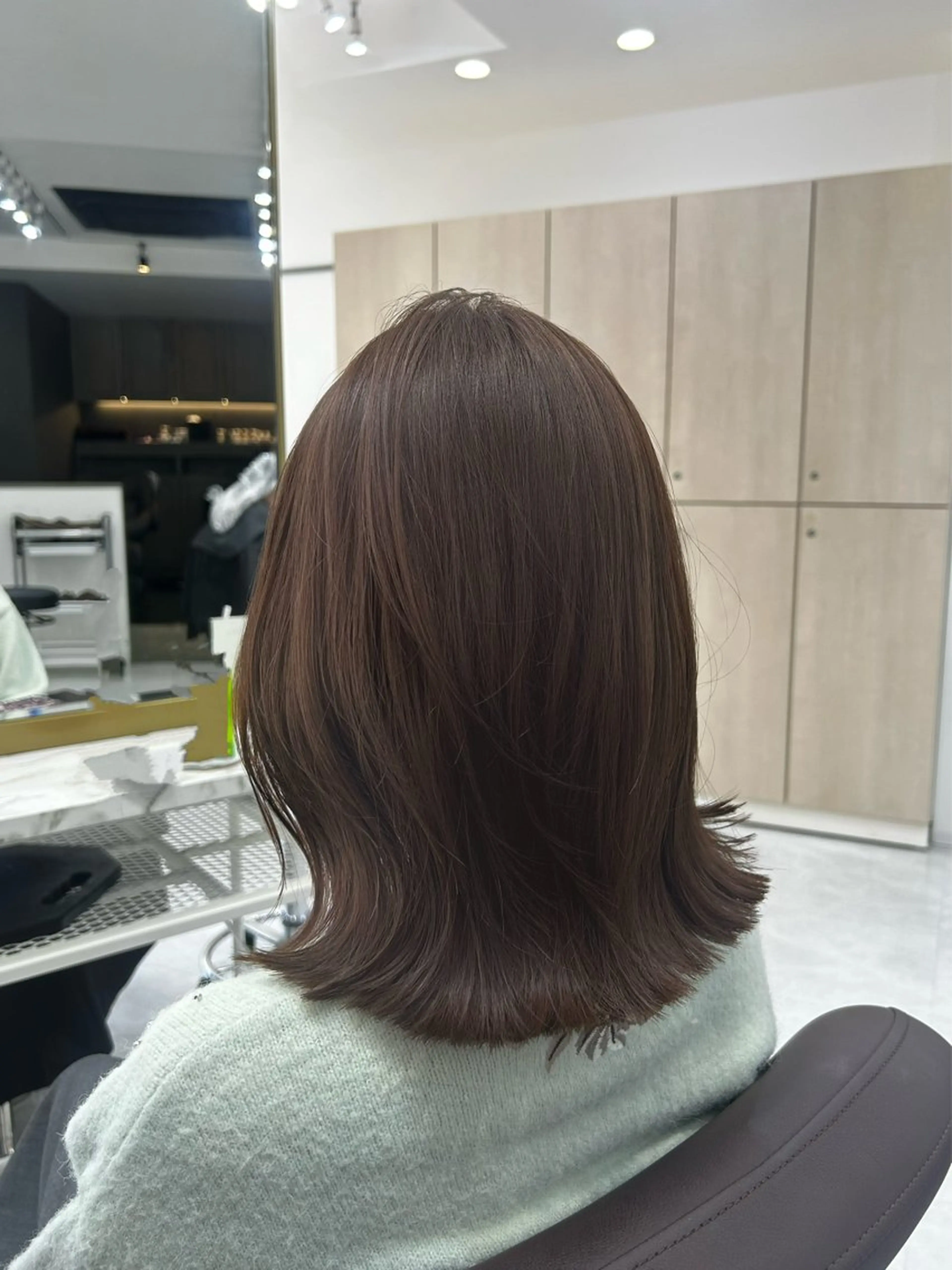 ミディアム カラー ヘアアレンジ カット ヘアカラー トリートメント ブリーチなしカラー/ ブラウン/レイヤーのヘアスタイル