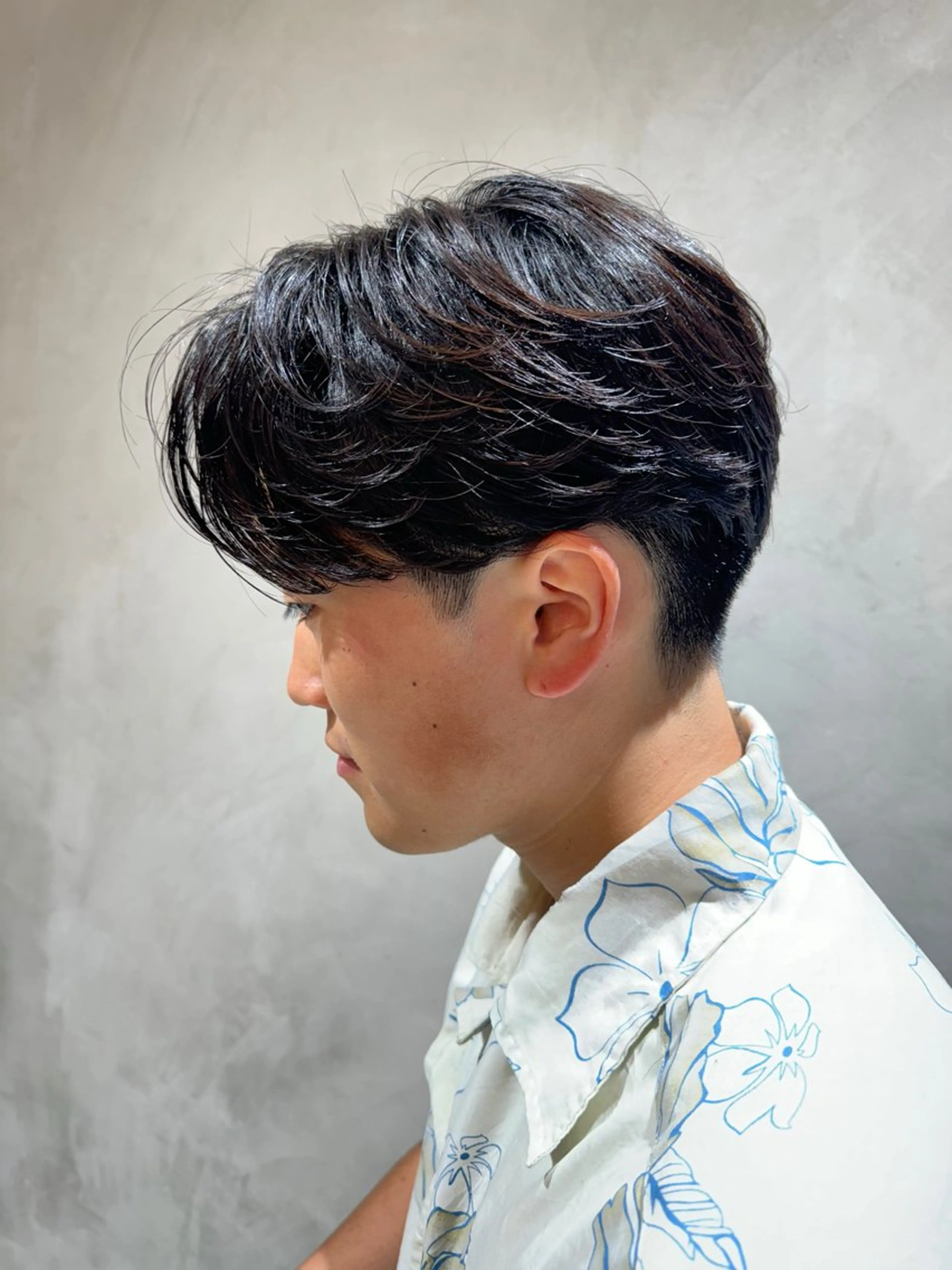 ショート パーマ メンズ センターパート メンズパーマ ニュアンスパーマ 横浜/レイヤー/ カネコのヘアスタイル
