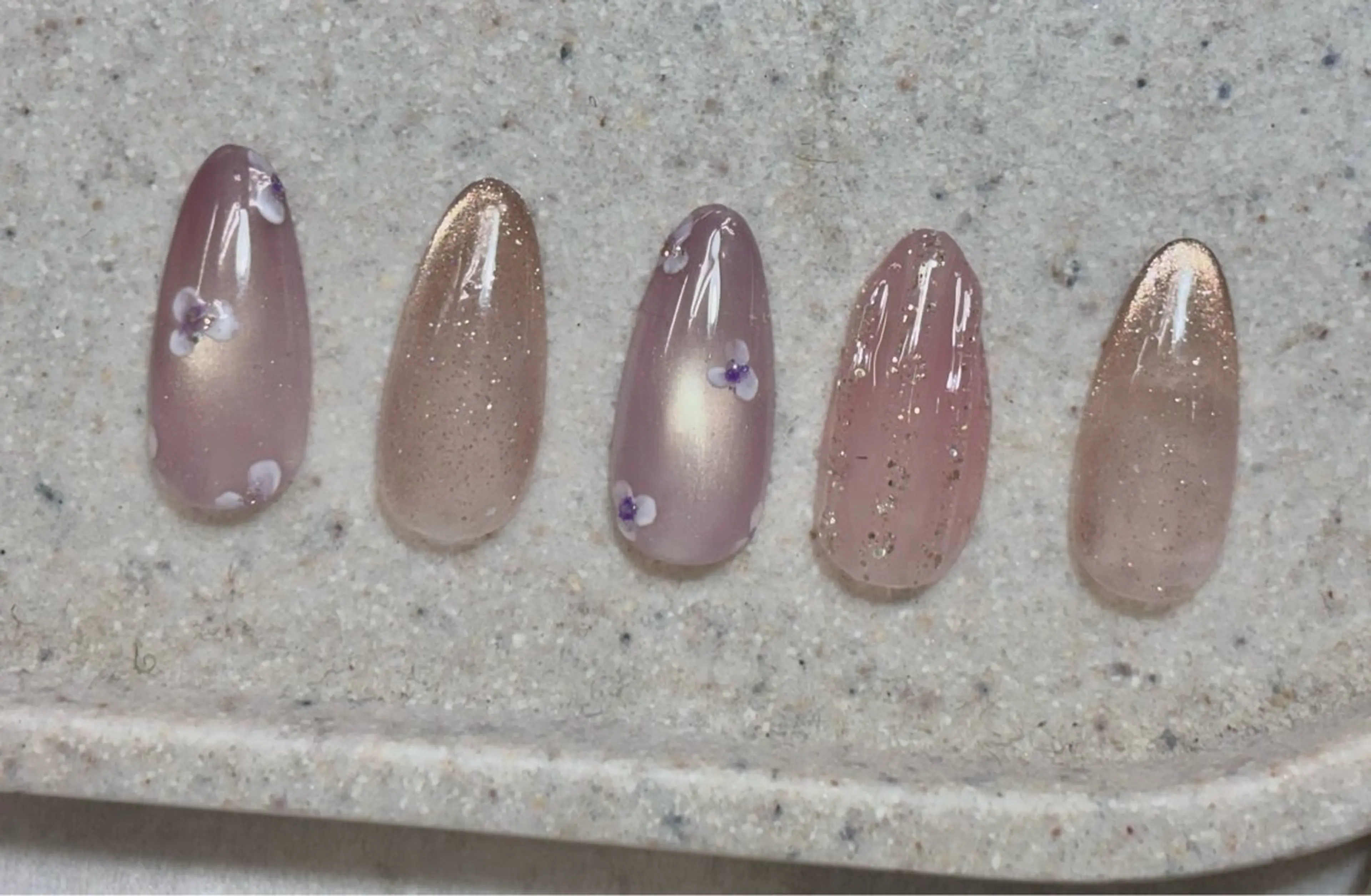 ネイル ニュアンスネイル 春ネイル ハンドネイル kaho.  /期間 限定モデル募集のネイルデザイン